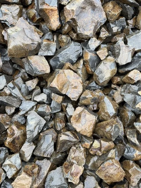 4-6 In landscape rock Warden Blackstone Boulders