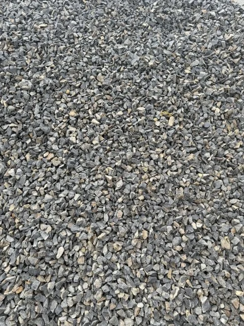 Basalt Shard — 1 1/4" Decorative Rock