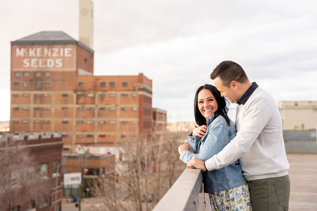 Downtown Family Portraits (Portraits)