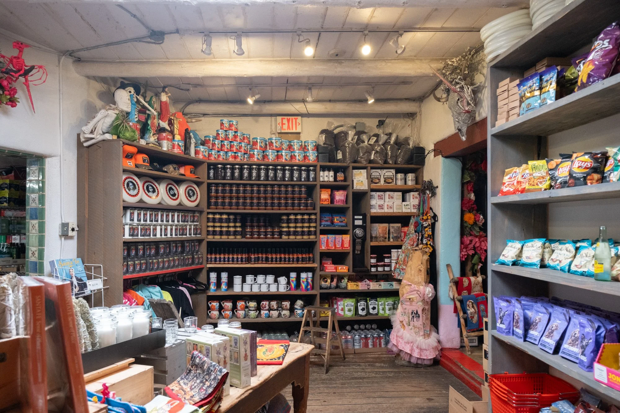 TESQUE2025 @JESSICALUTZSTUDIO-8.jpg