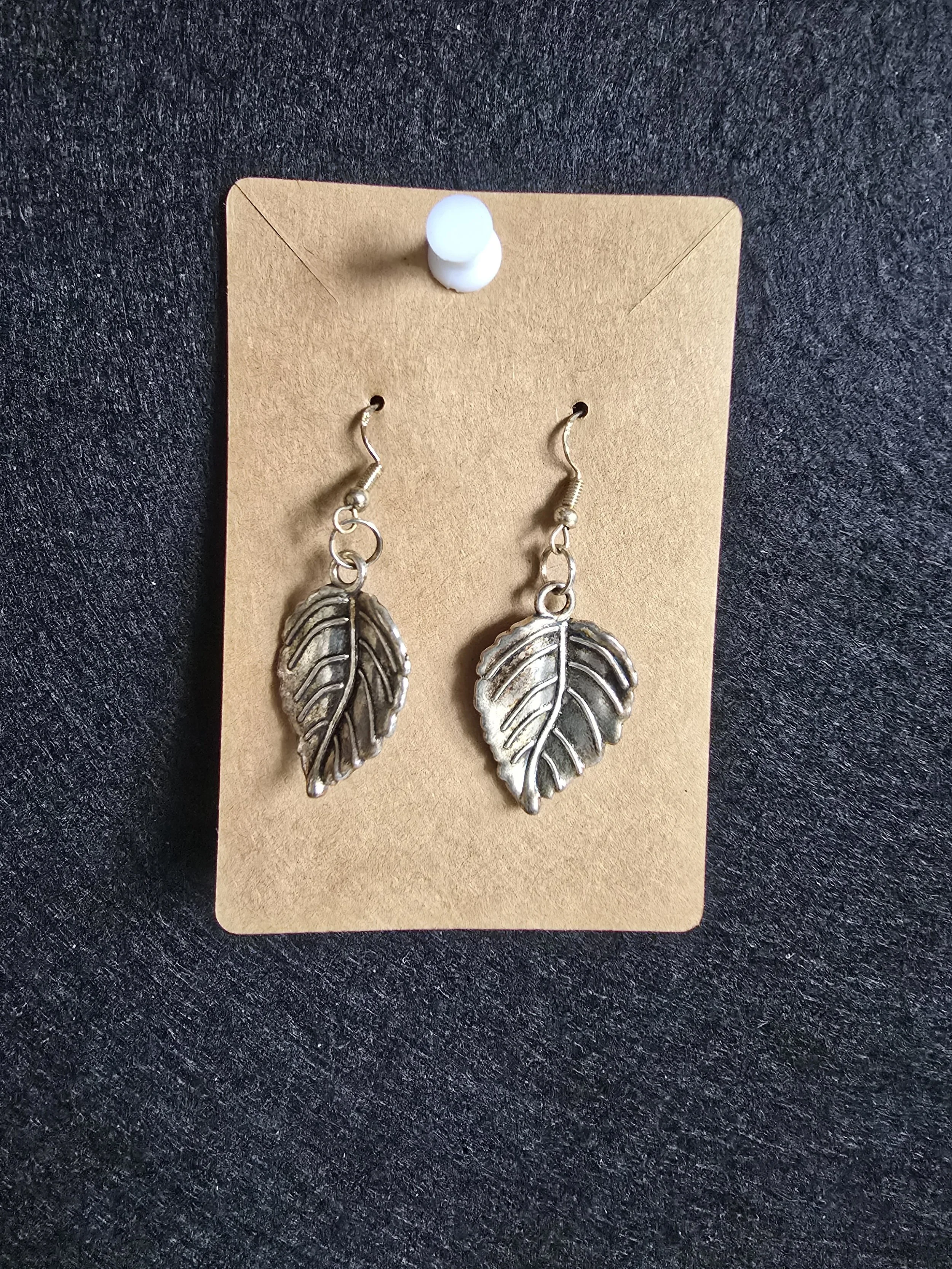 Silver leaf earrings