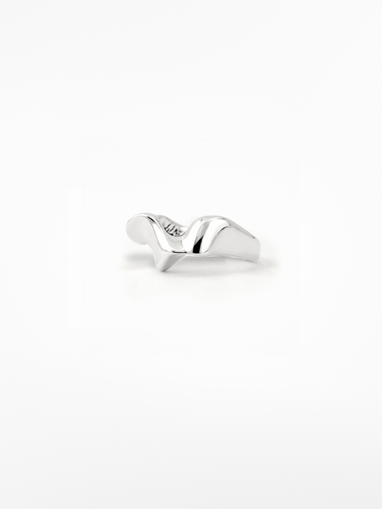myrto-klimi-fold-i-silver-ring-044.png