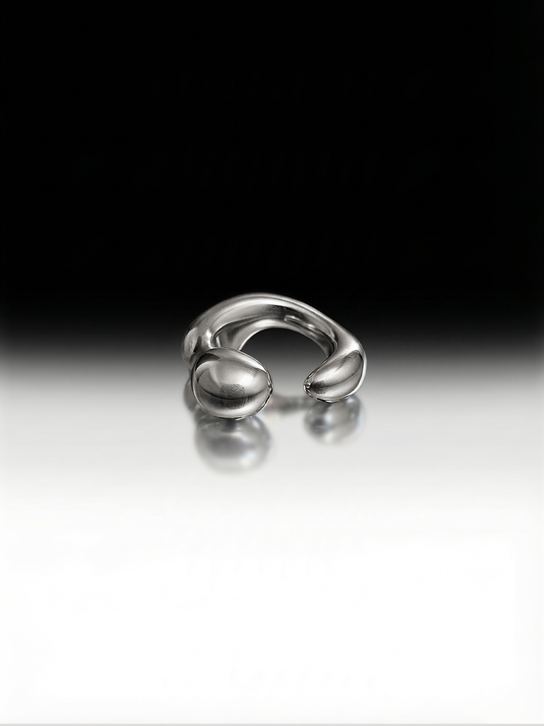 myrto-klimi-drop-iii-silver-ring-09.png