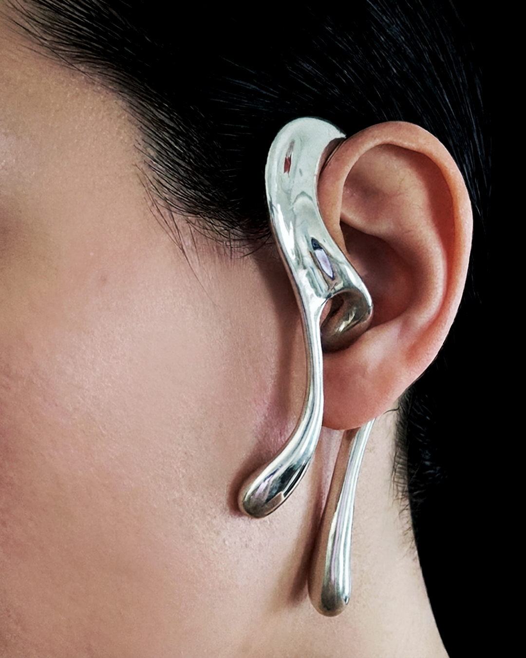 myrto-klimi-HYBRID XI worn 2.png