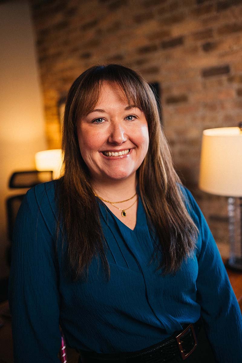 professional headshot of Samantha Lipscomb