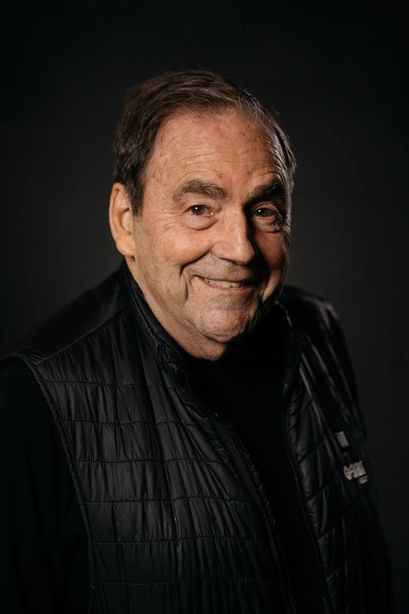professional headshot of Alan Nadolna