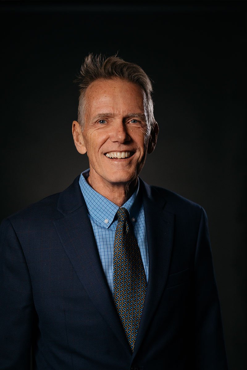 professional headshot of Pete Petersen