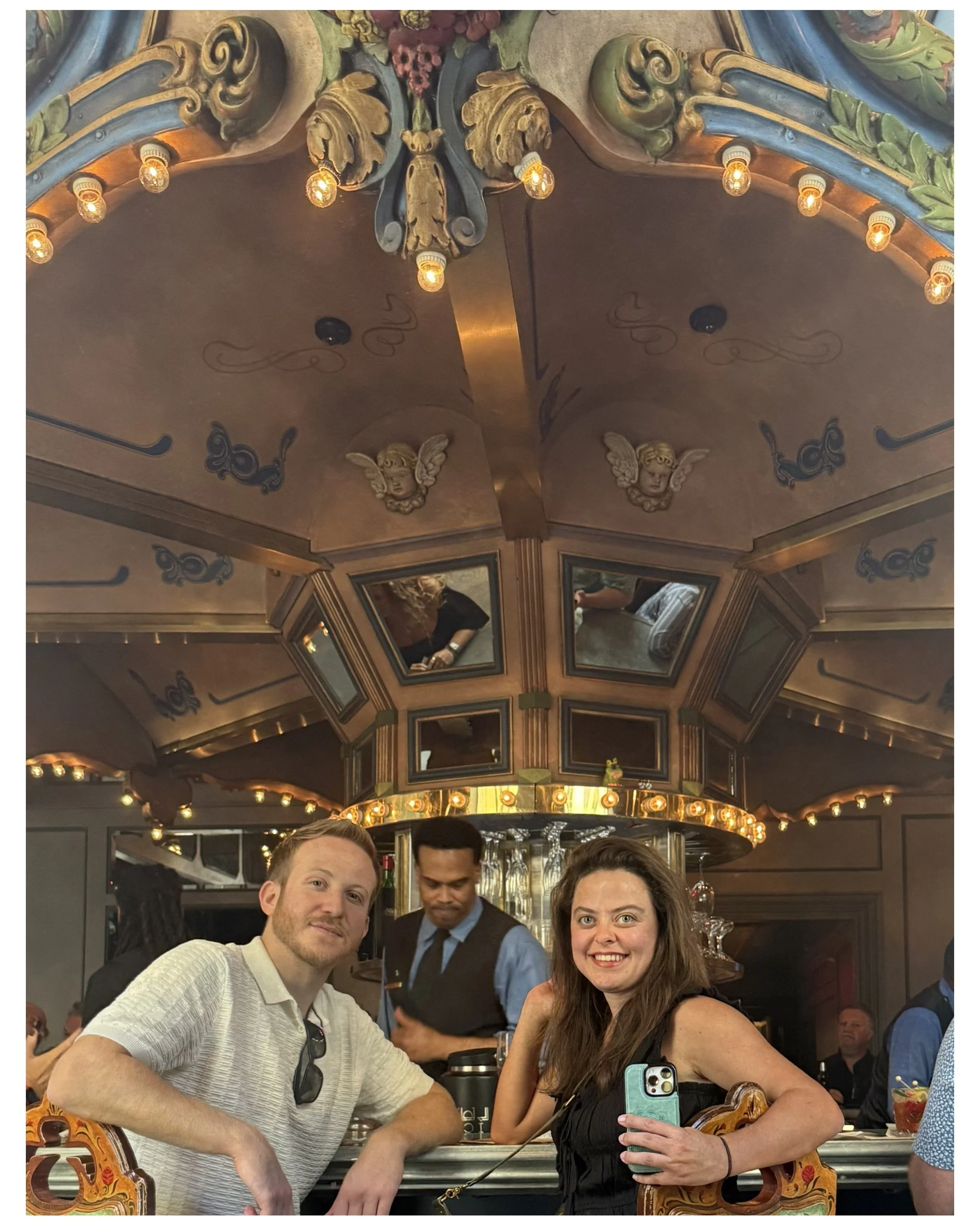 Carousel Lounge - 10.10.25