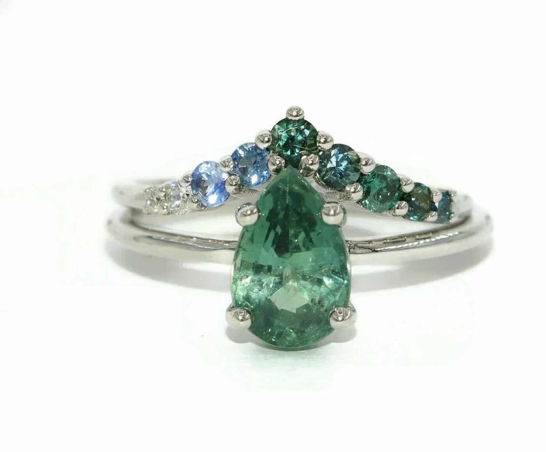 4 Prongs Classic Solitaire Engagement Ring SETTING ONLY
