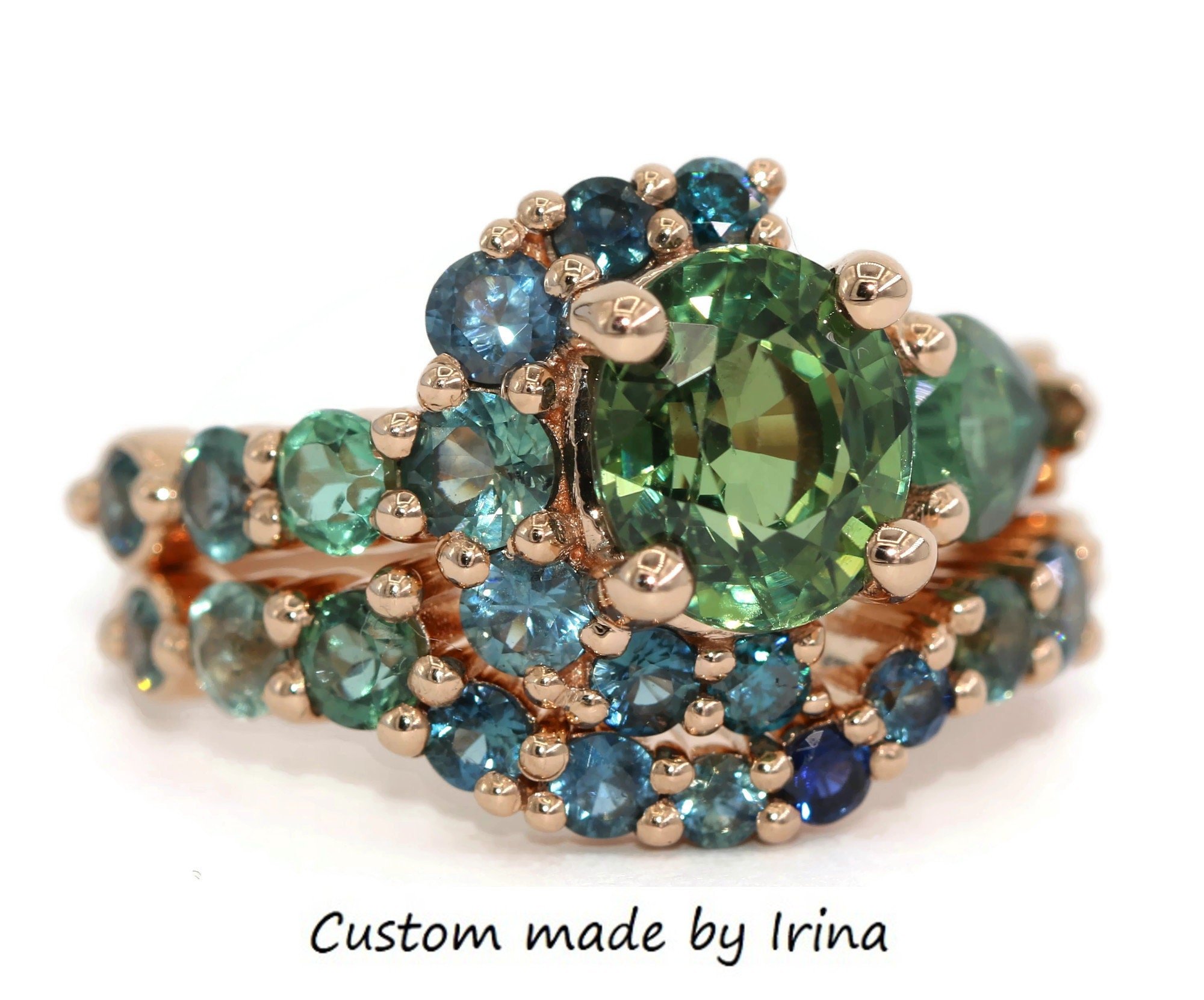 2.5 ct Oval Green Natural Sapphire Cluster Ombre