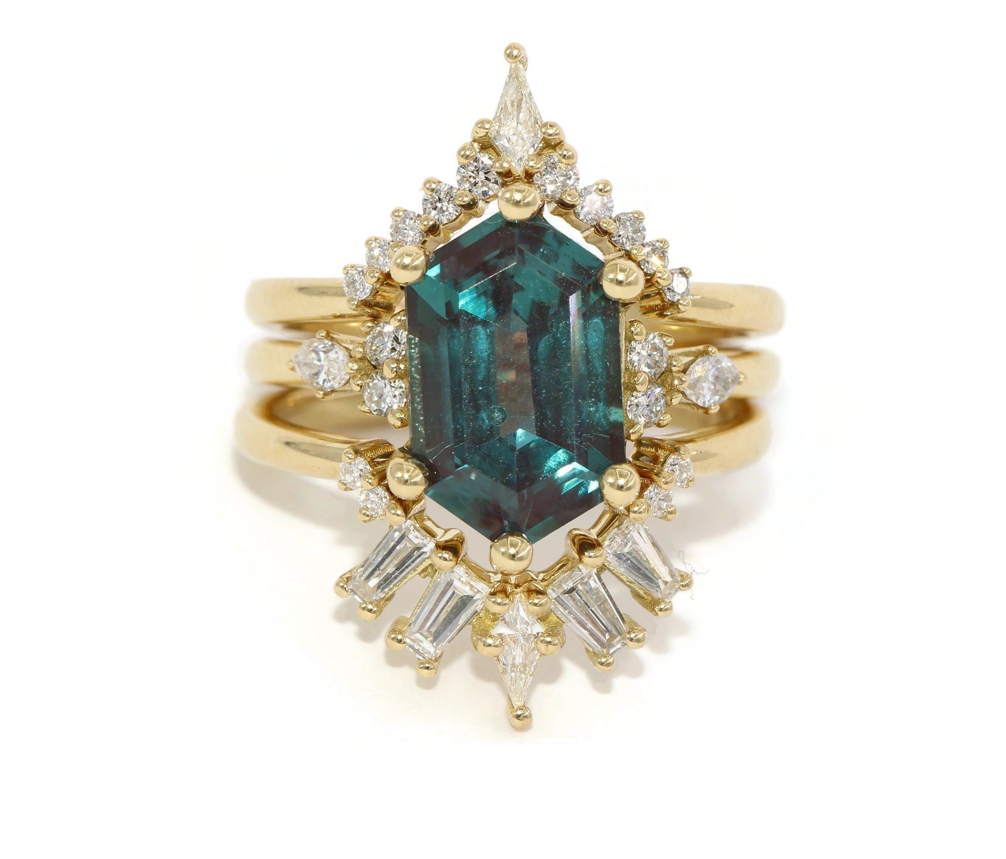 Custom-made 3 Rings Set with Kite Diamond Stones