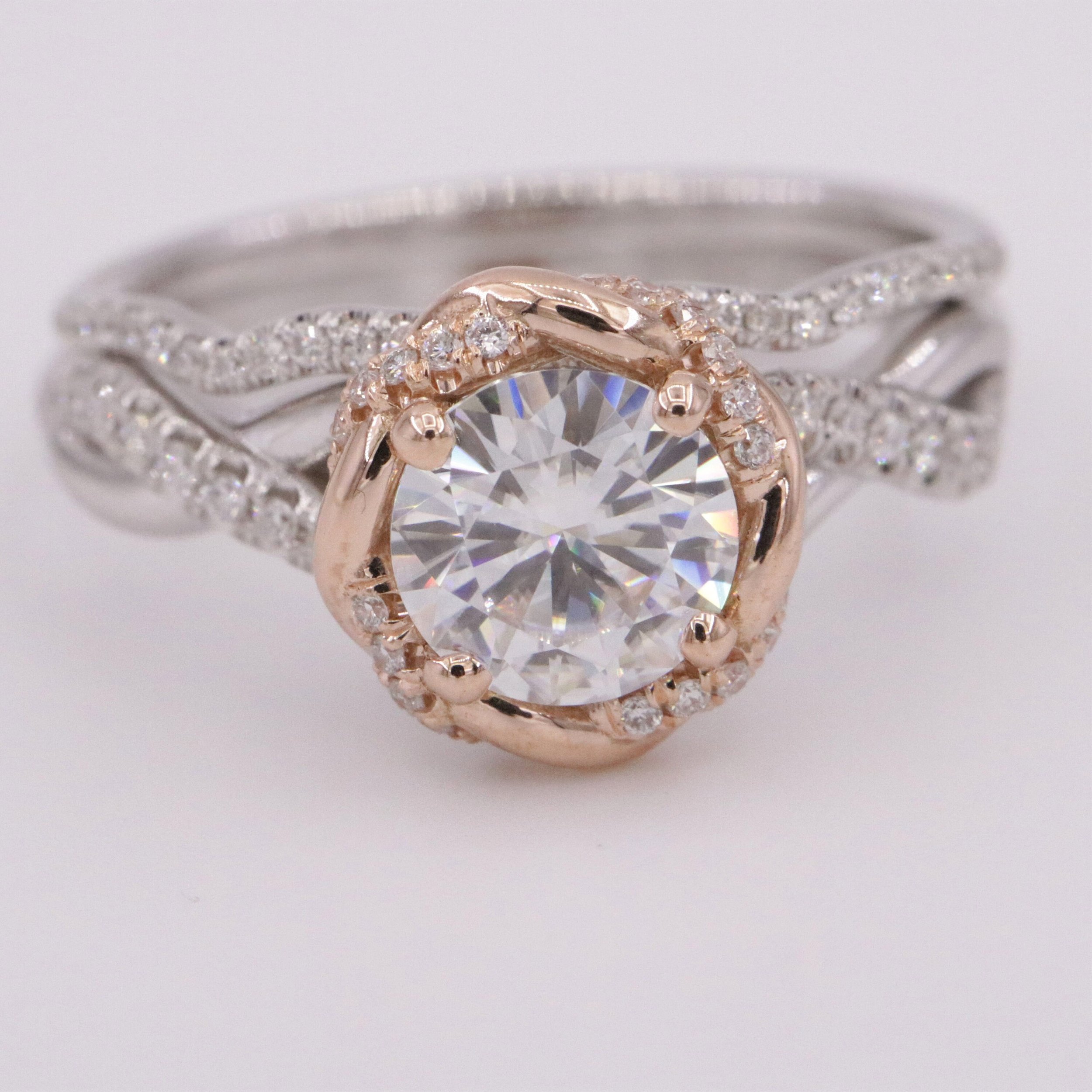 1.5 ct IGI Lab Diamond Braided Halo Engagement Rings Set