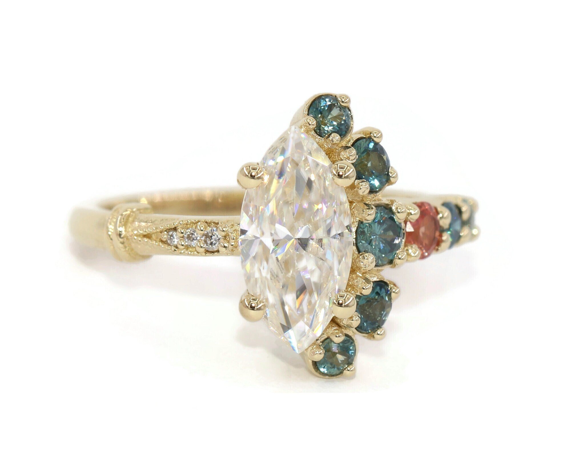 1.5 ct IGI Certified Marquise Lab Diamond Ombre Cluster Engagement Ring