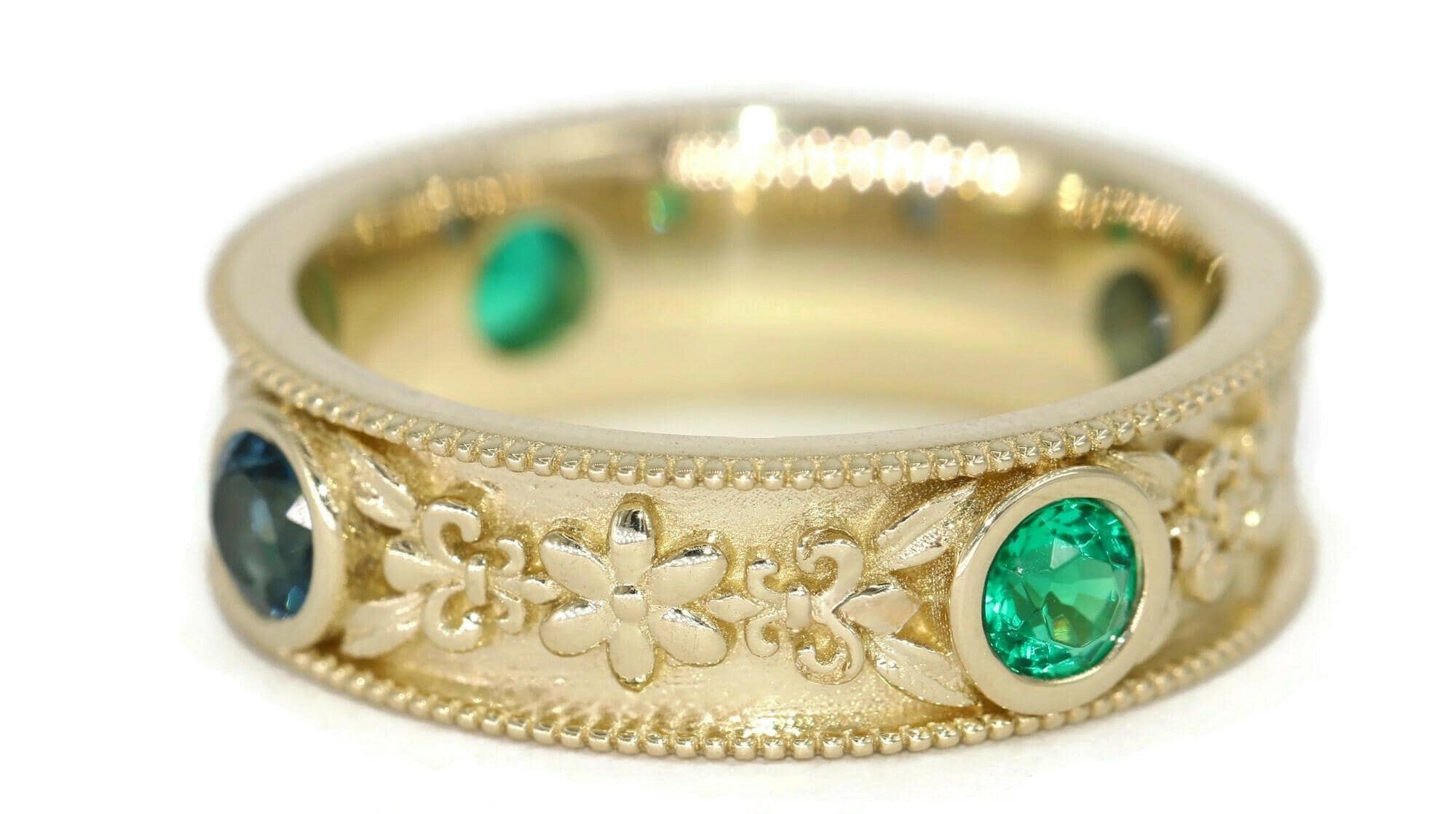 Fleur-de-lis Pattern Unisex Custom Eternity Ring