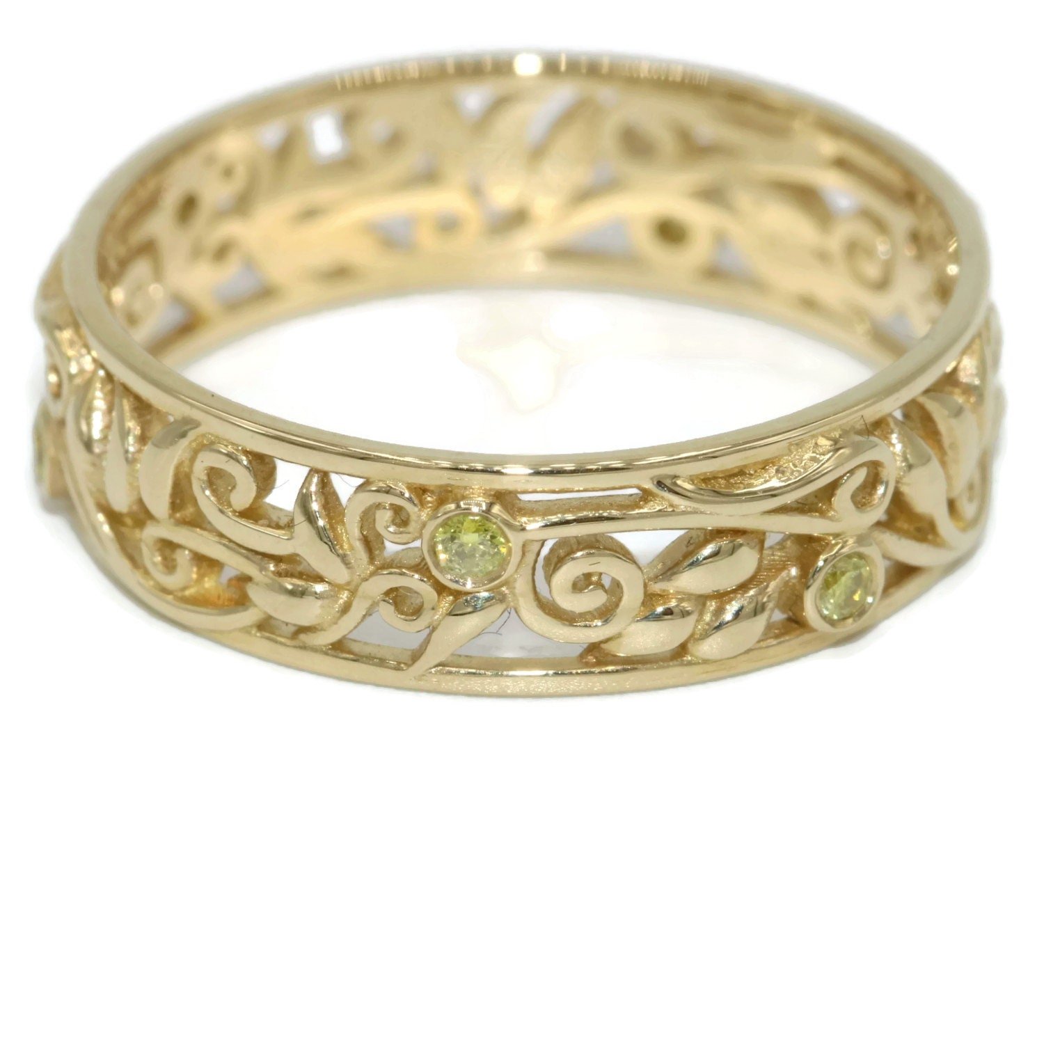 5 mm wide Lacework Scroll Pattern Vine Leaf Wedding Eternity Ring