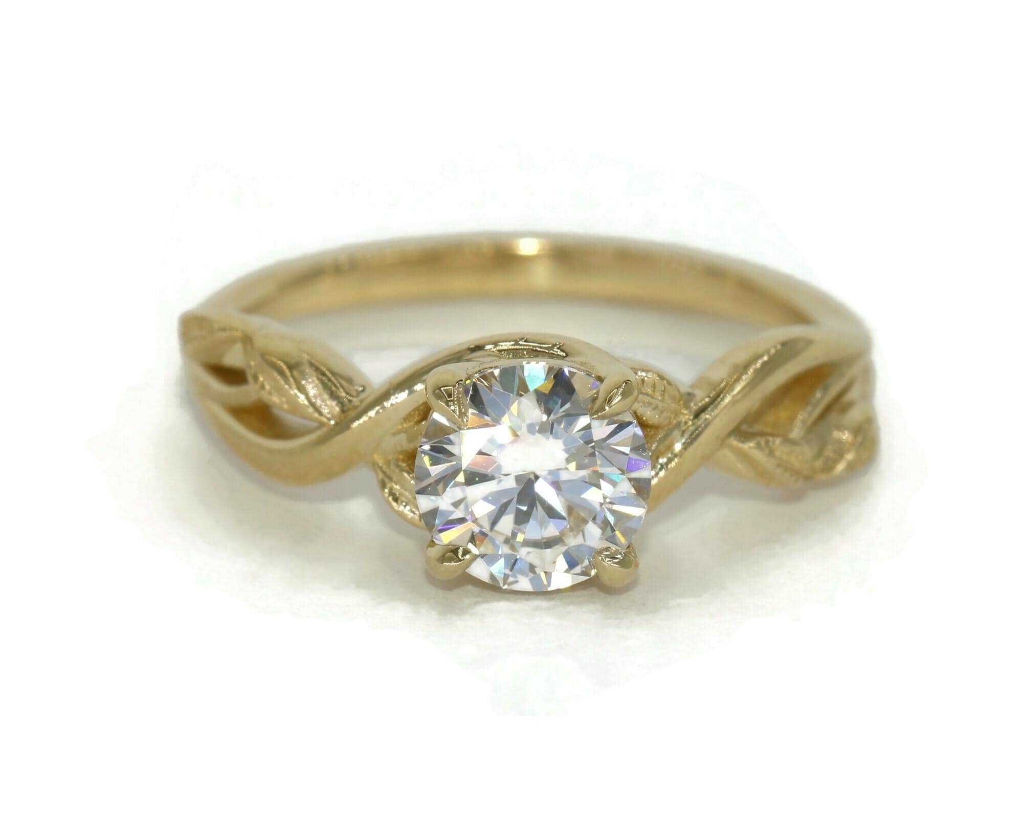 1 ct IGI Certified Lab Diamond Vine Leaf Engagement
