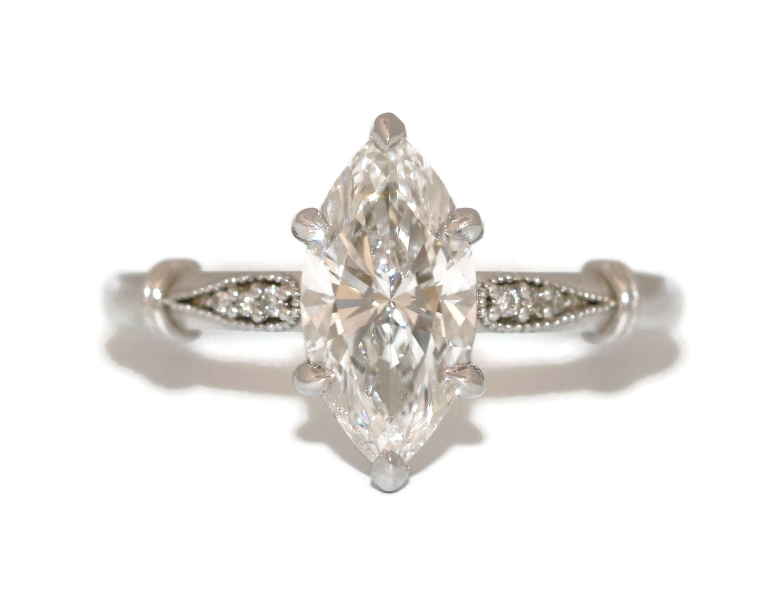 6 Prongs 1 carat IGI Certified Marquise Lab Diamond Engagement Ring