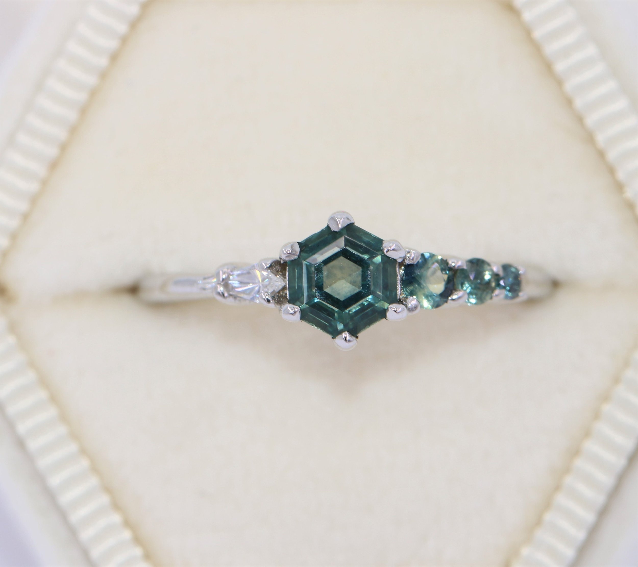 1 ct Cluster Green Blue Ombre Hexagon Natural Sapphire Engagement Rings Set