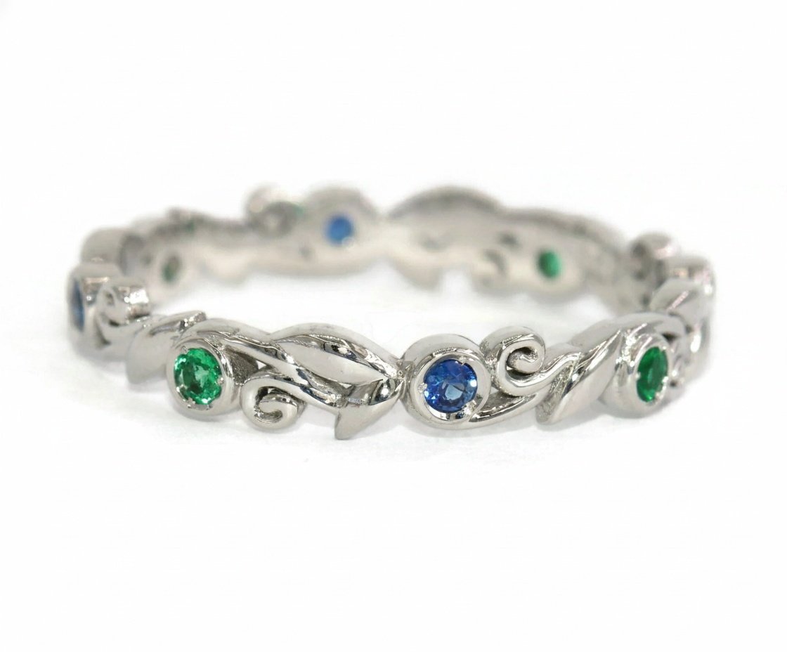 Leaf Vine Filigree Scrollwork Wedding Eternity Ring with Alternating Sapphires and Emeralds