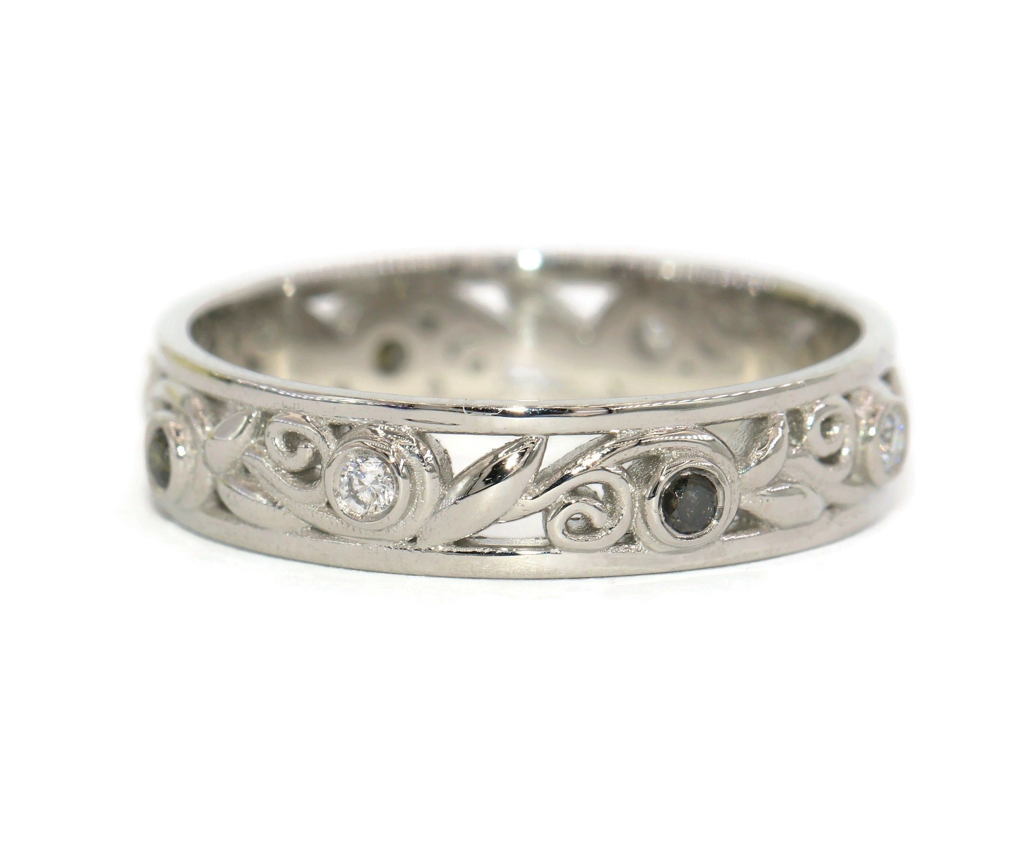 Leaf Filigree Scrolls Alternating Black and White Diamonds Eternity Band