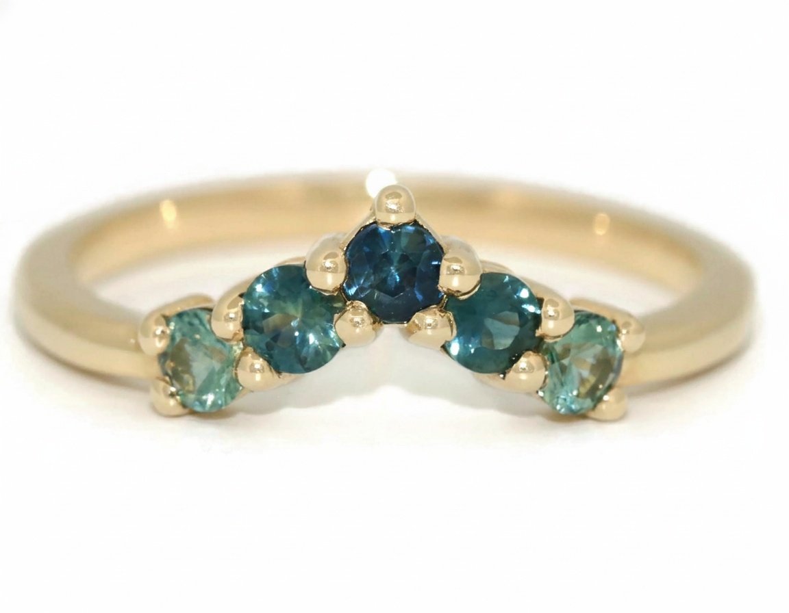 Flair Ombre Green Blue 5 Stones Natural Sapphires Cluster Ring