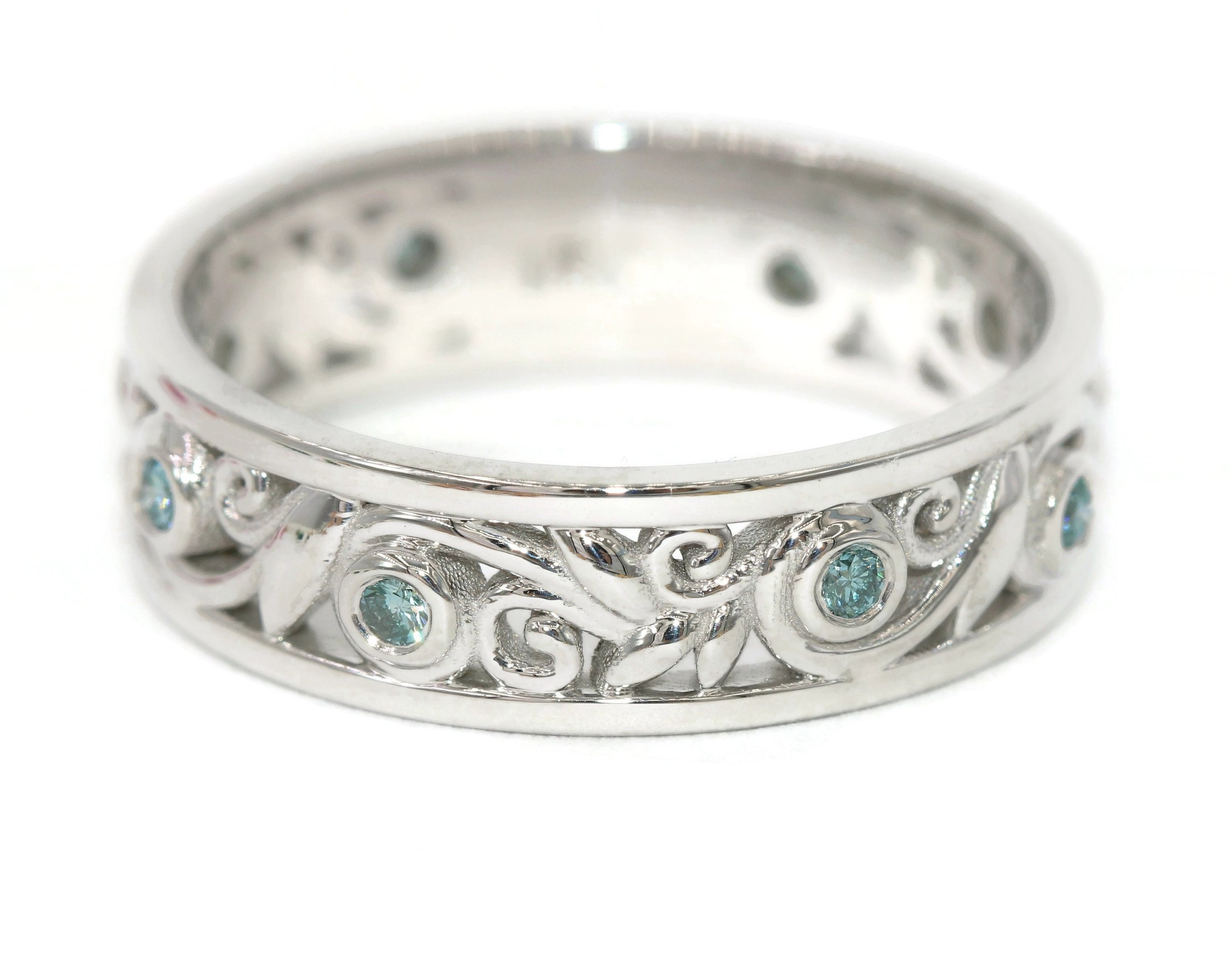 5 mm Wide Nature Inspired Scroll Filigree Vine Leaf Lace Wedding Eternity Ring