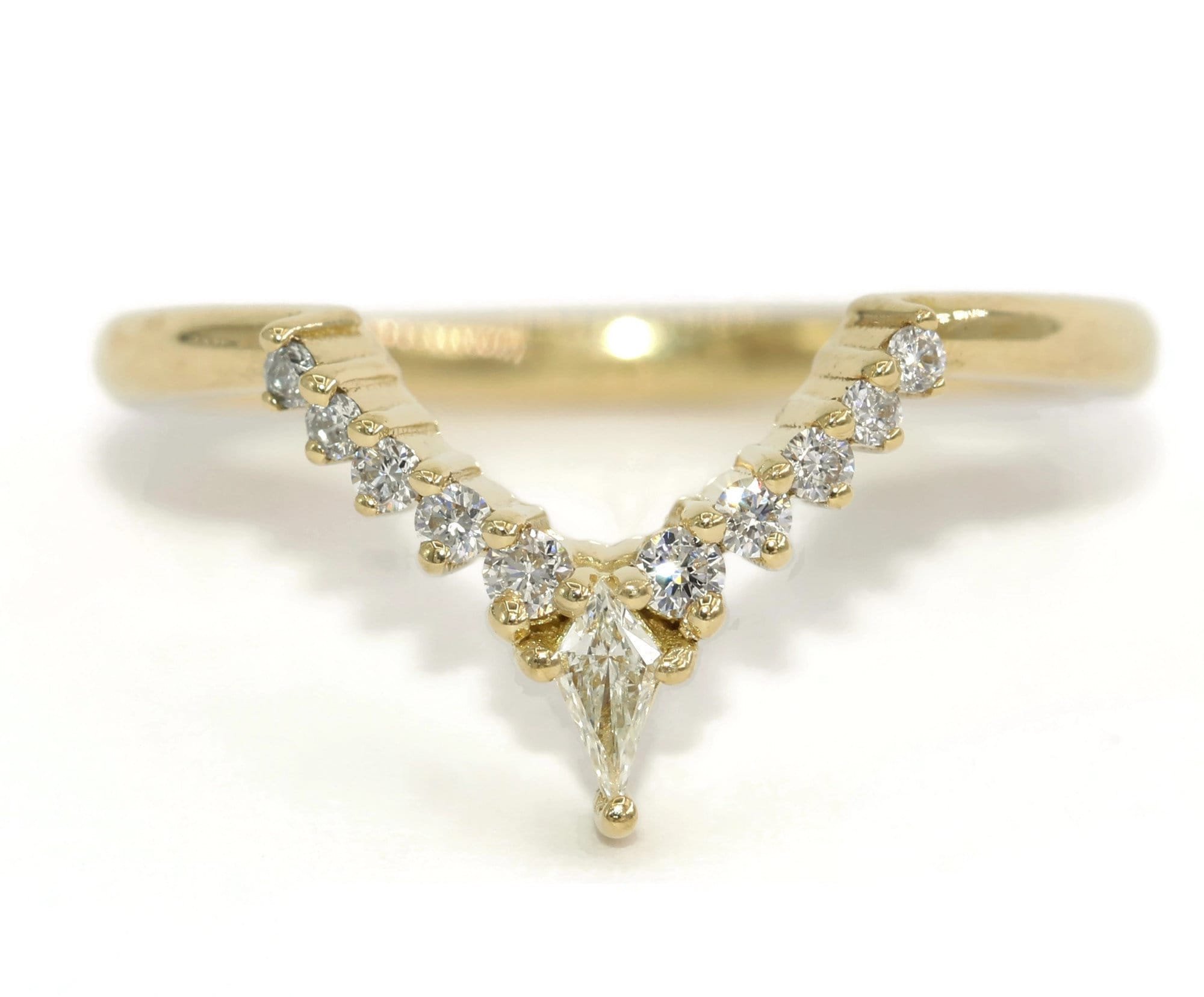 Chevron V shape Kite Natural Diamond Wedding Band