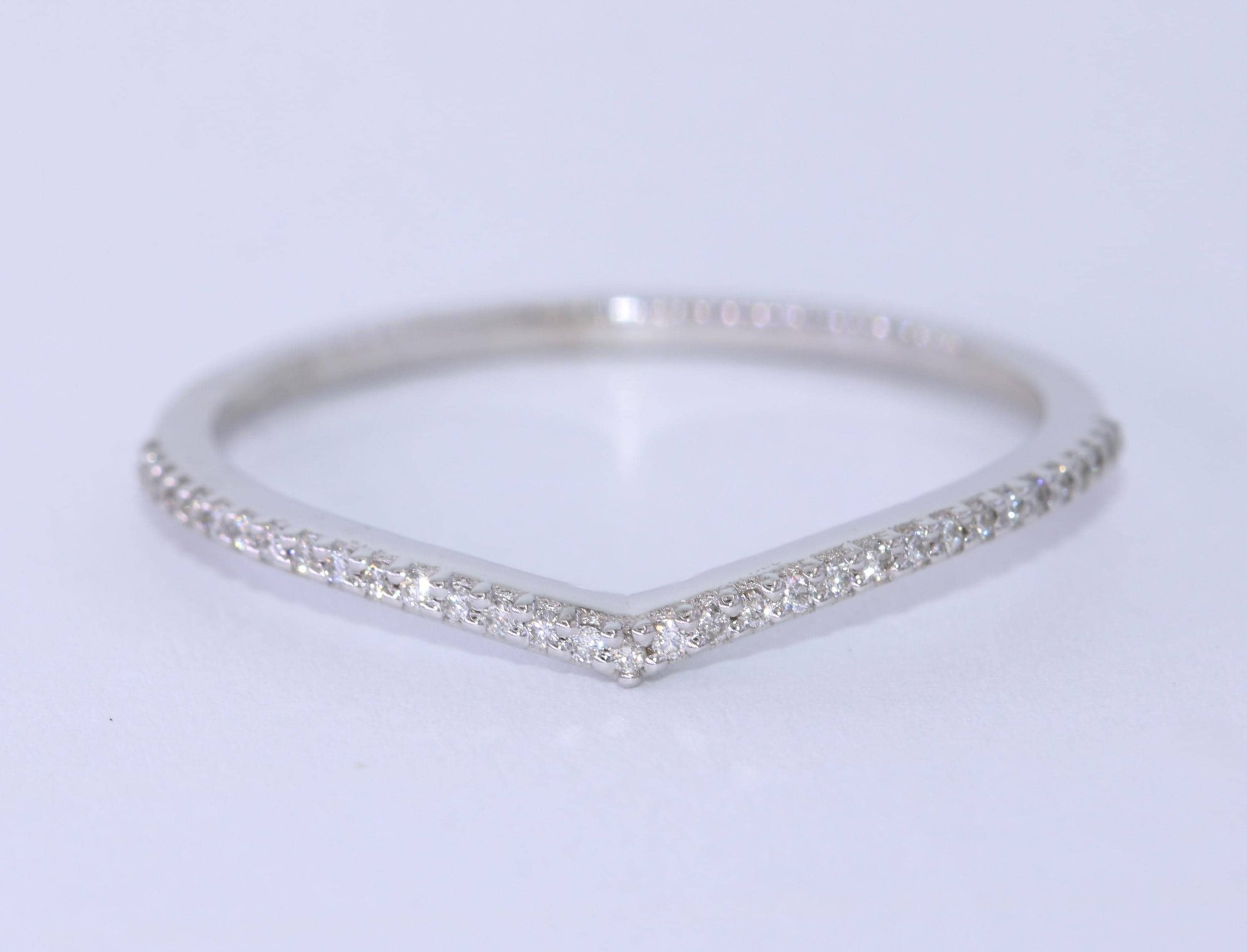 Flair Dainty Chevron Diamond Wedding Band
