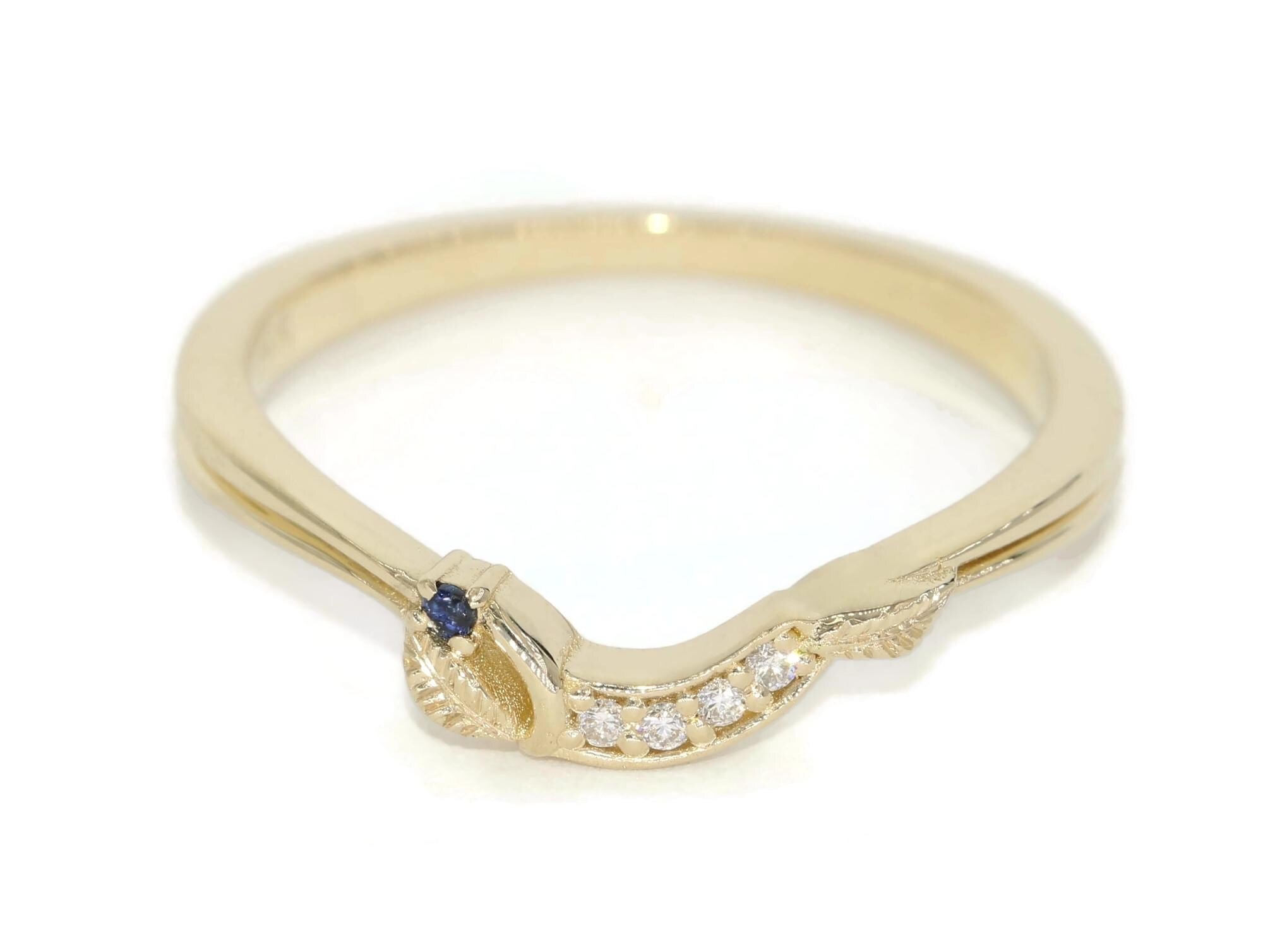 Engraved Leaves Intricate Wedding Ring with Natural Diamonds and Sapphire