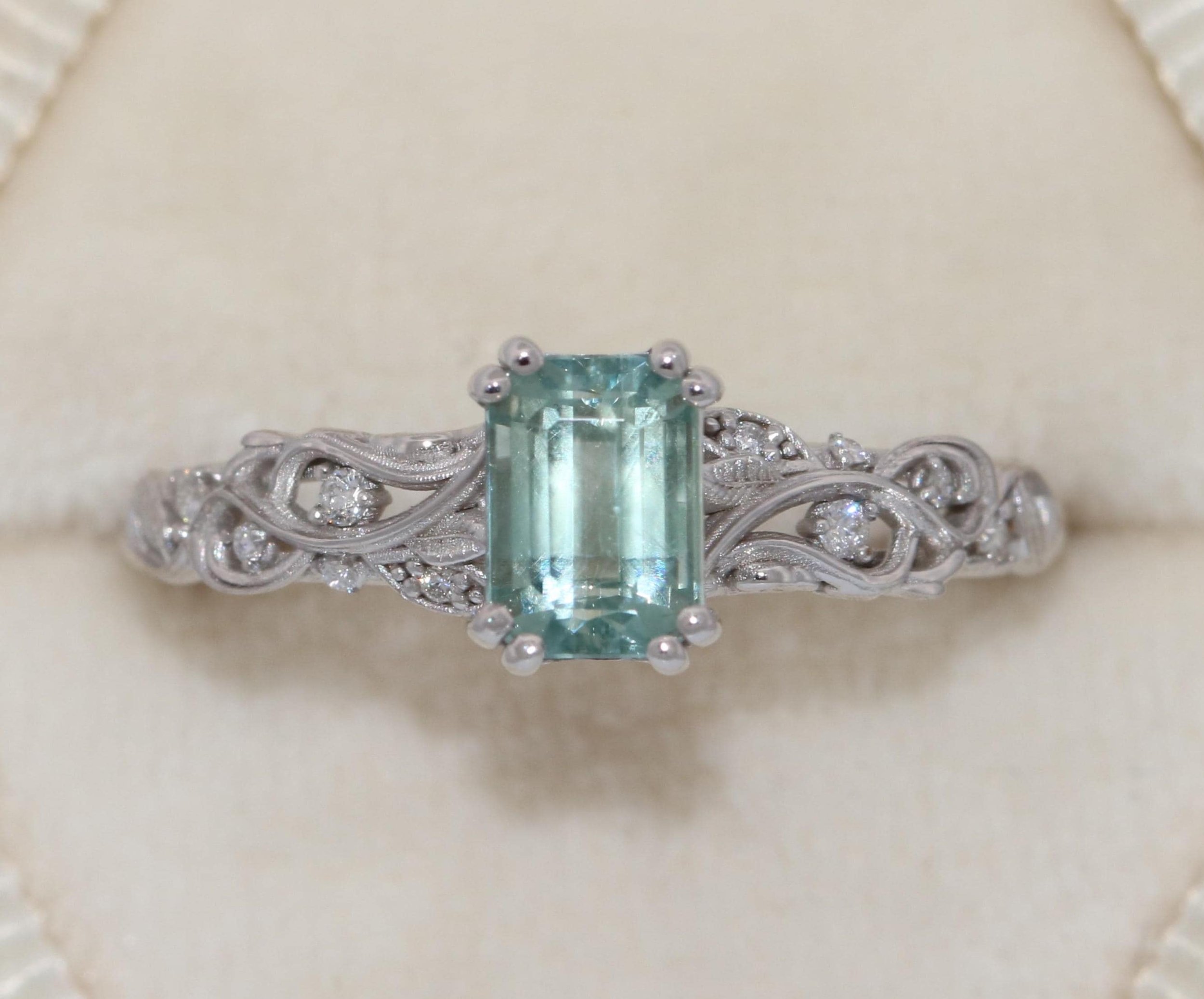 1 ct Unheated Montana Sapphire Lace Vine Leaf Scroll Pattern Ring