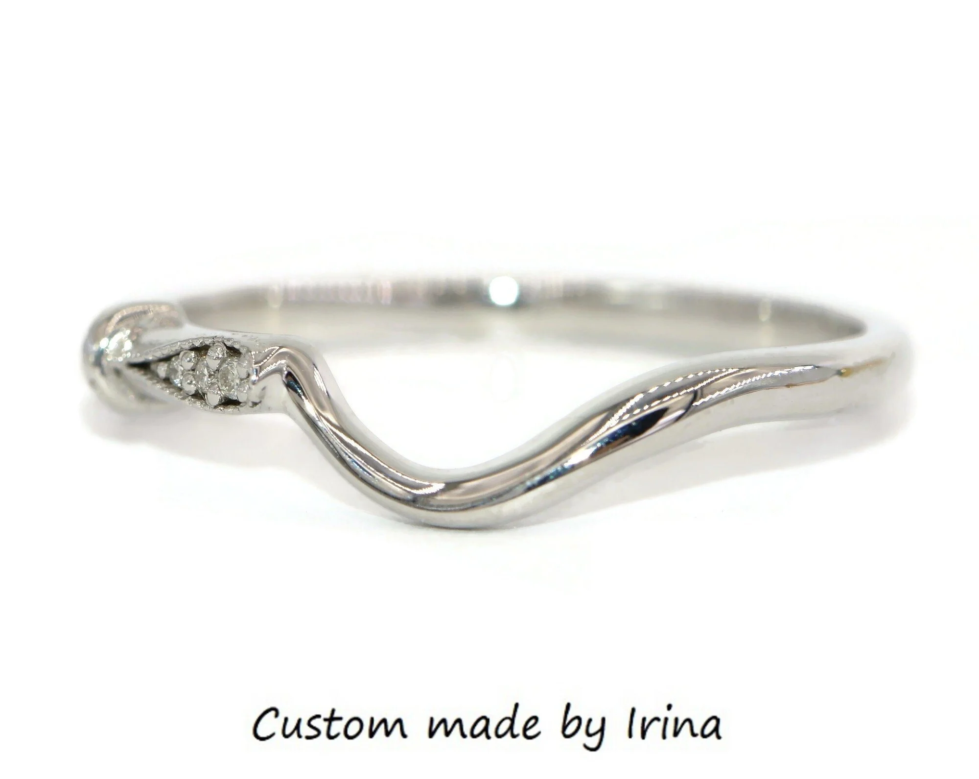 Custom-made Natural Diamonds Asymmetrical Wave Ring 14k Solid Gold