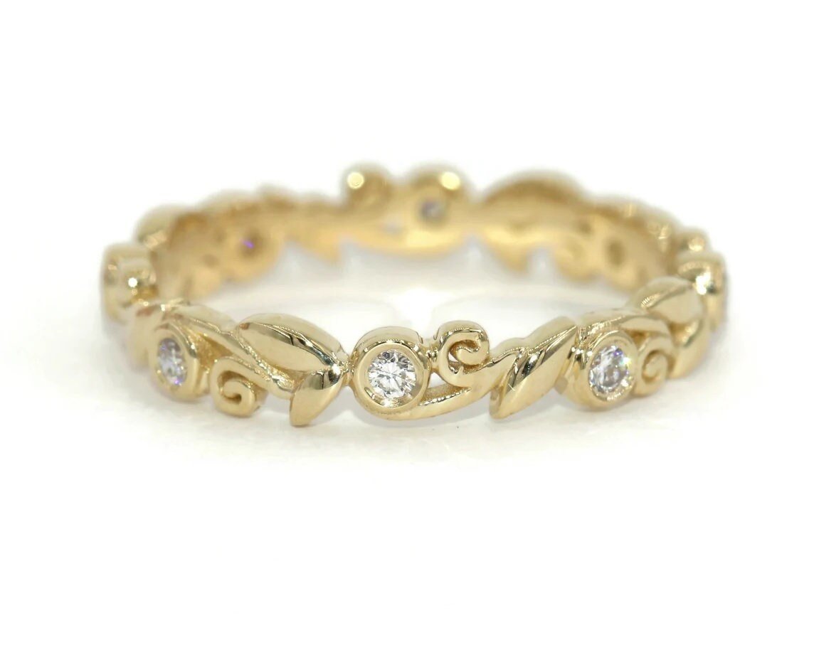 Dainty Vine leaf Scroll Lacework Filigree Wedding Eternity Ring