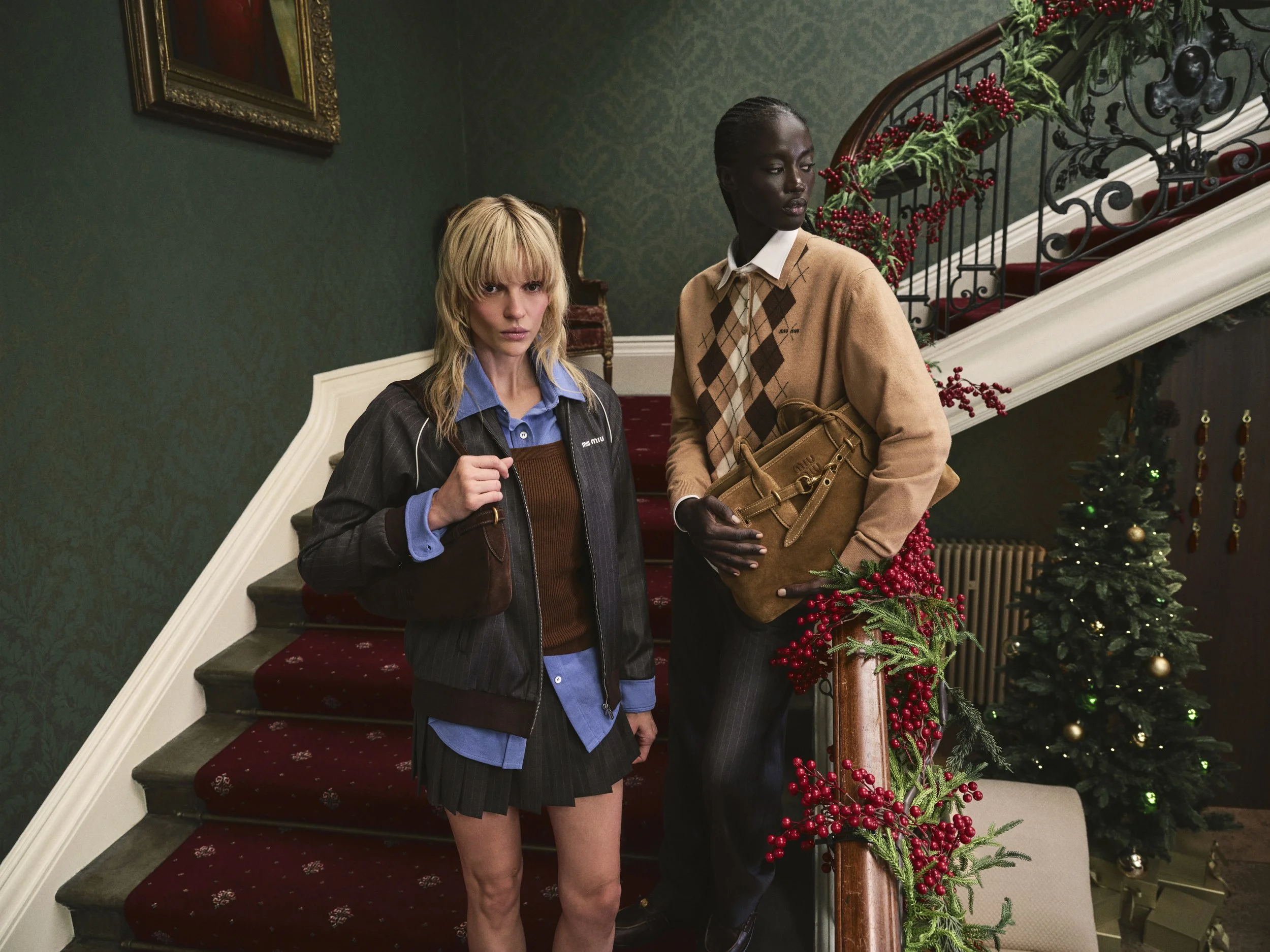 23-250924_Flannels_X-MAS_Stills_17_2185 1.jpg