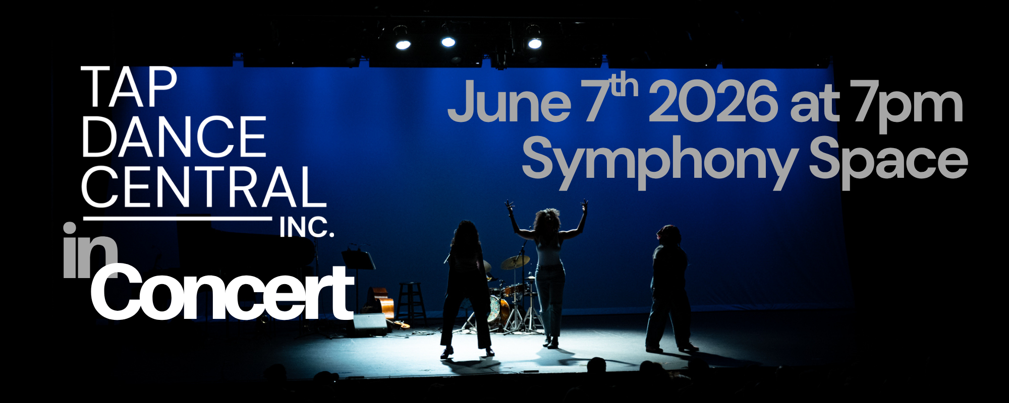 Silhouettes of three musicians on a stage with a large blue screen behind them displaying event details for a concert, including date, time, location, and event name.