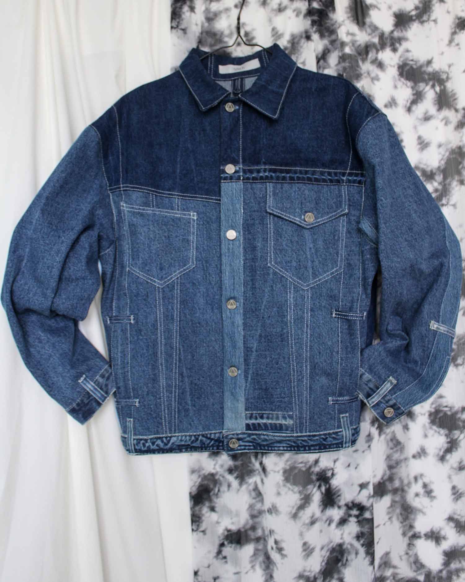 Oversize upcycled denim jacket blue 4.jpg