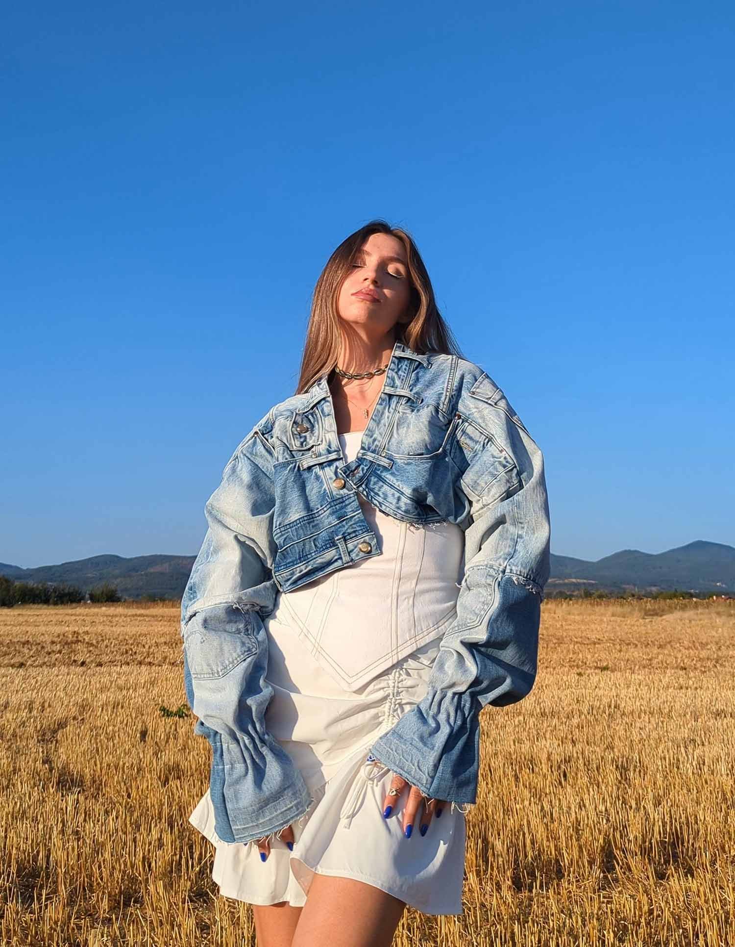 VA VA VOOM  denim jacket in light blue