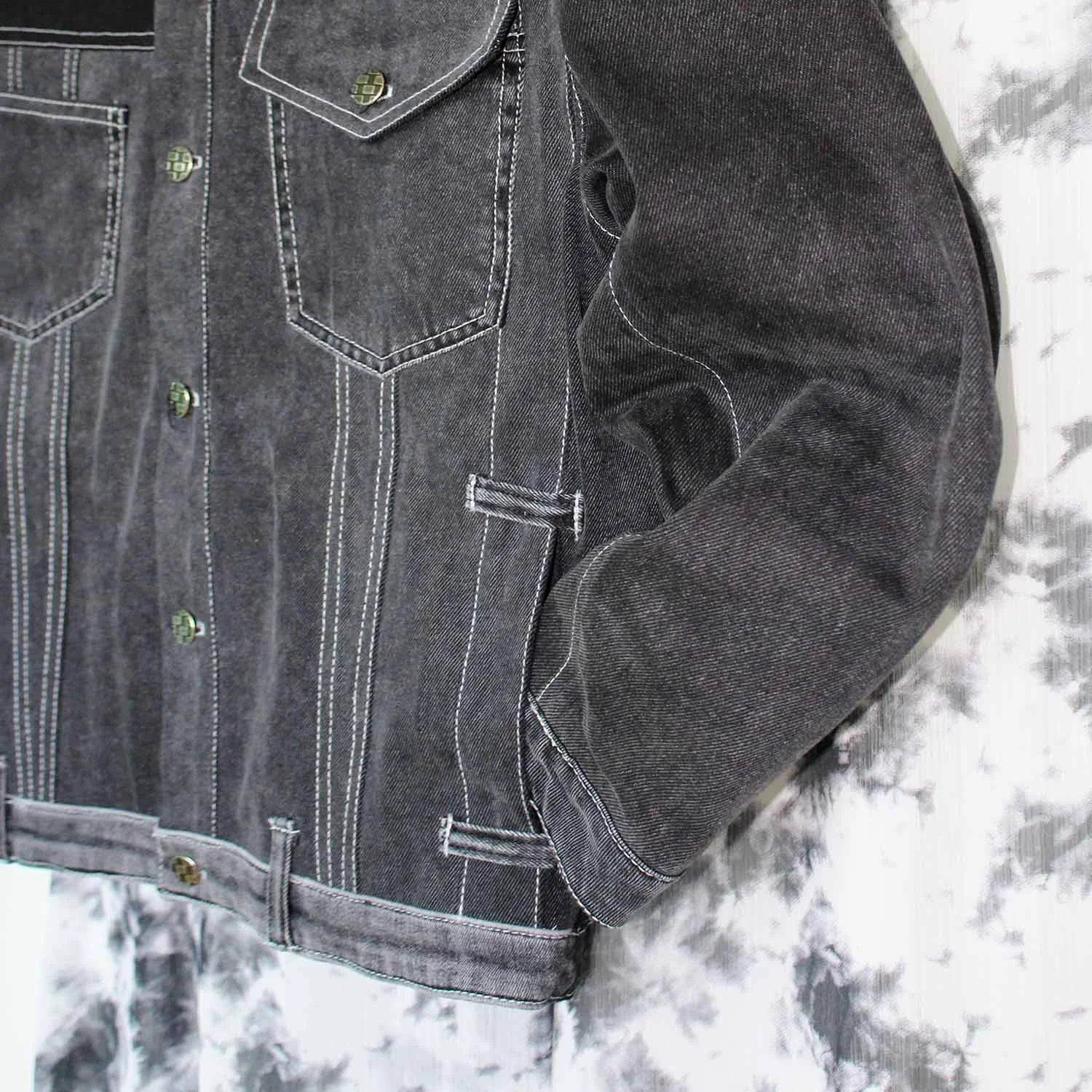 Oversize upcycled denim jacket black 3.jpg