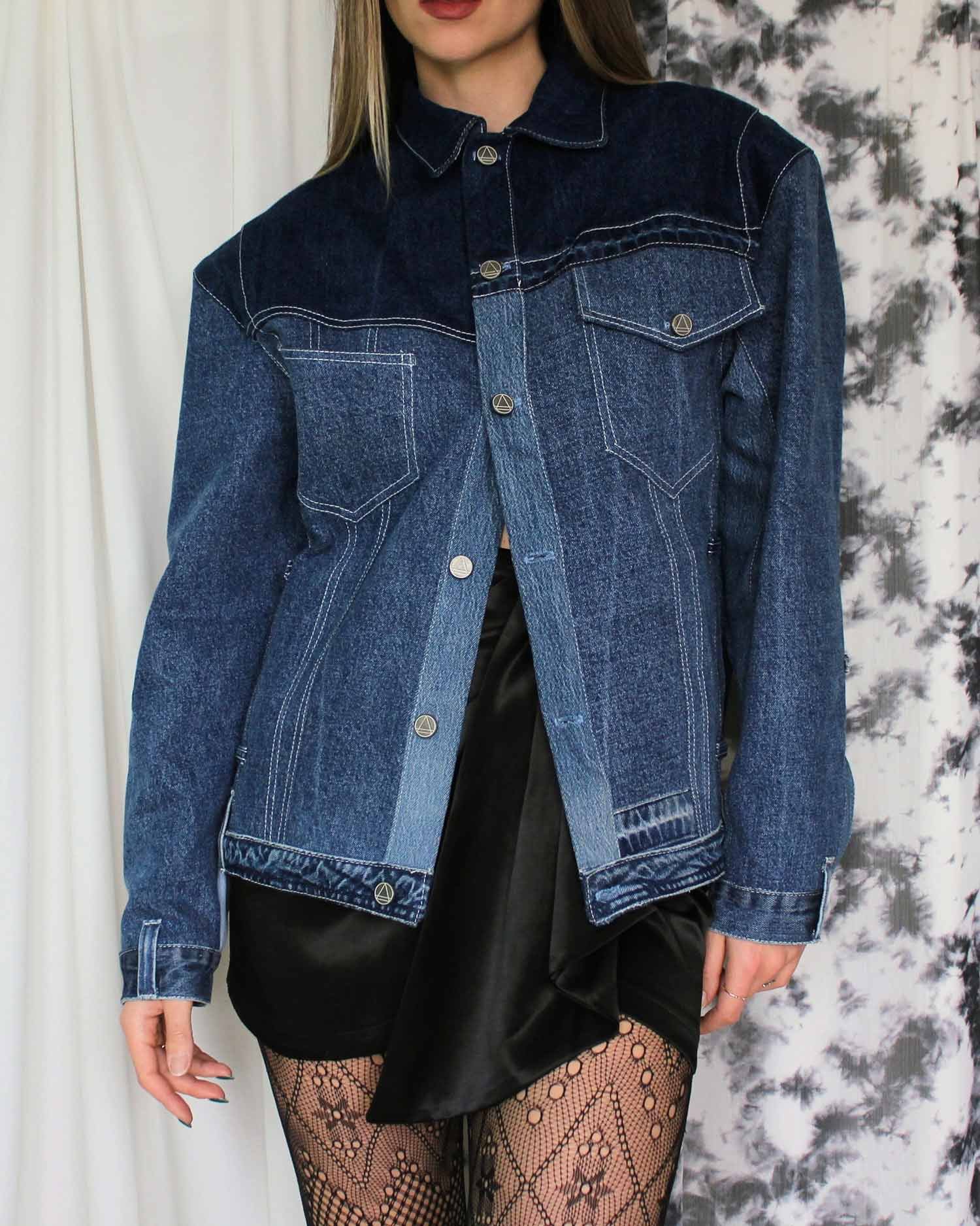 Oversize upcycled denim jacket blue 7.jpg