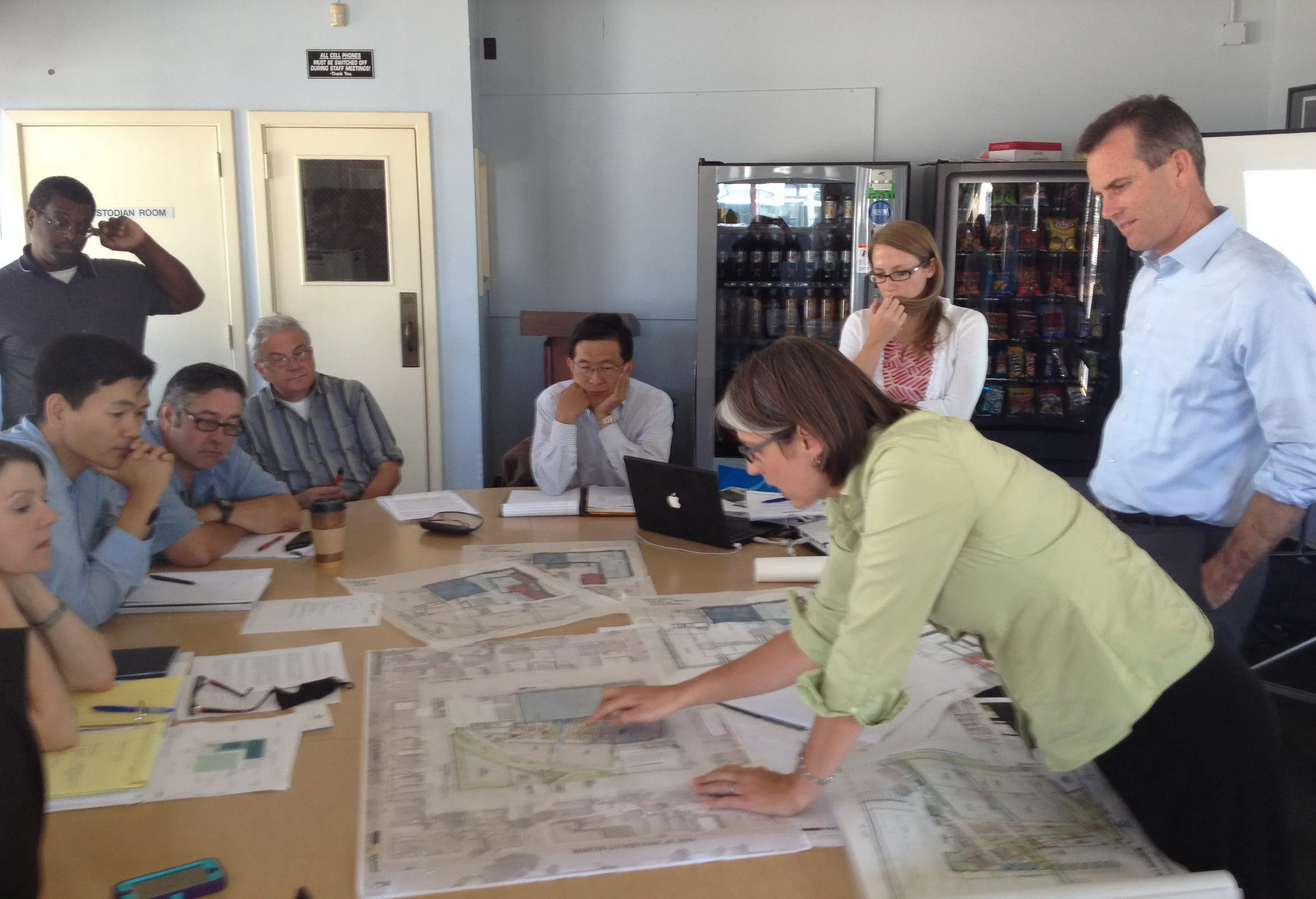 2013-08-12_BayTreeDesign_OUSD_Meeting_SD_9s-s_web.webp