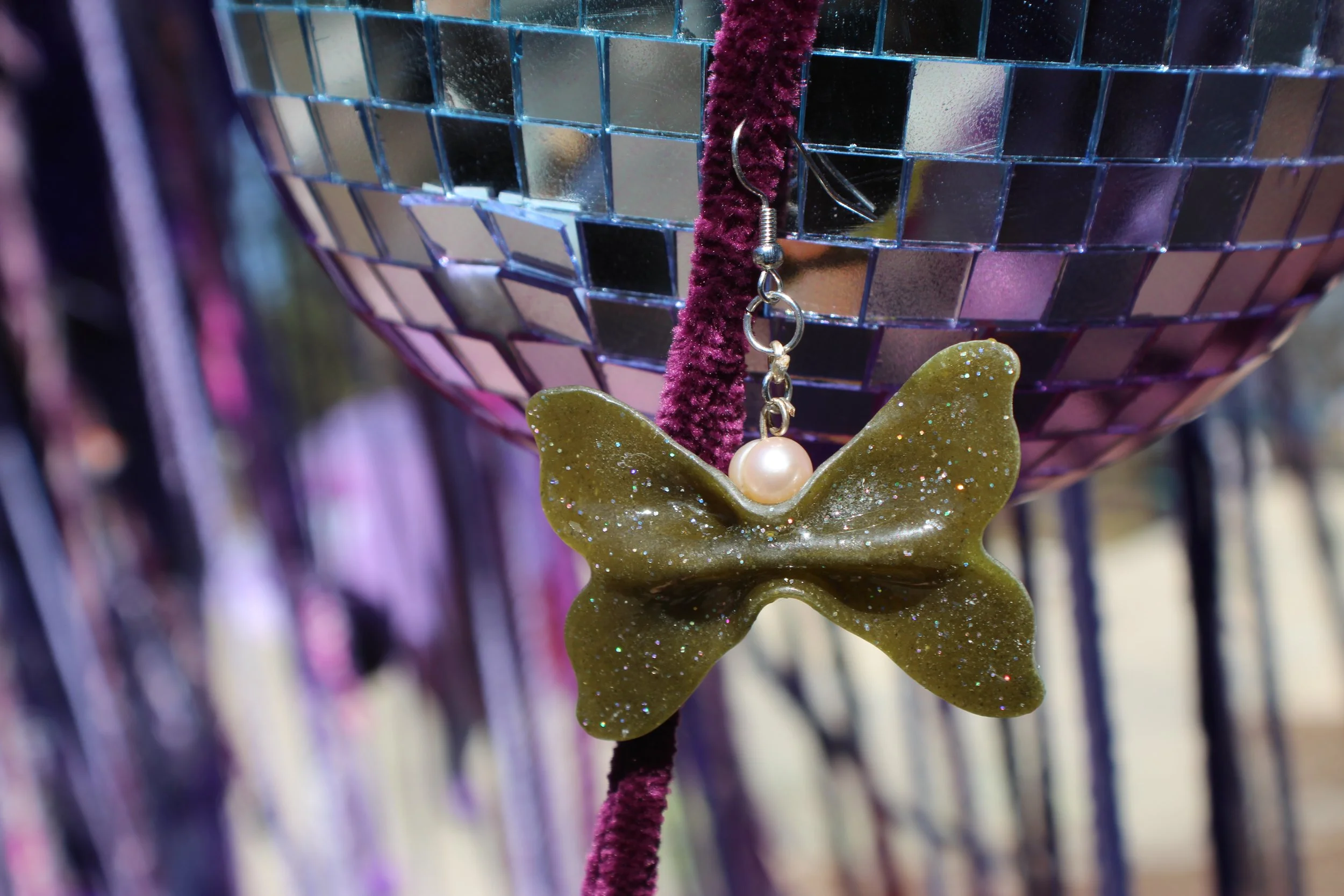 bow tie green.JPG