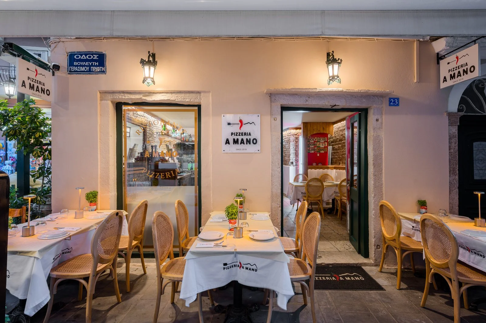 Pizzeria A Mano-11.JPG