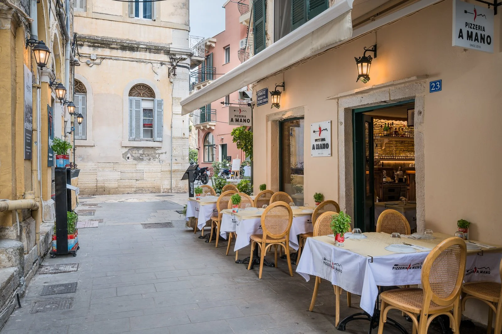 Pizzeria A Mano-6.JPG