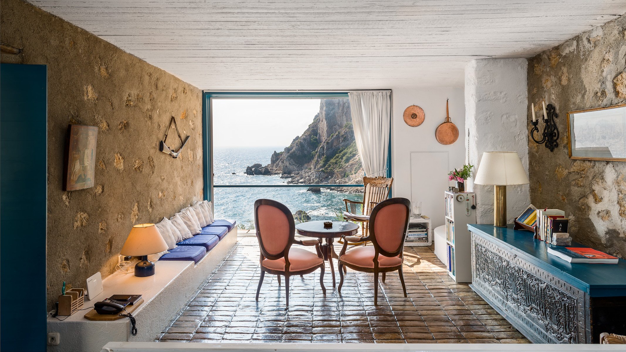 P.A. SAKELARIOS VILLA