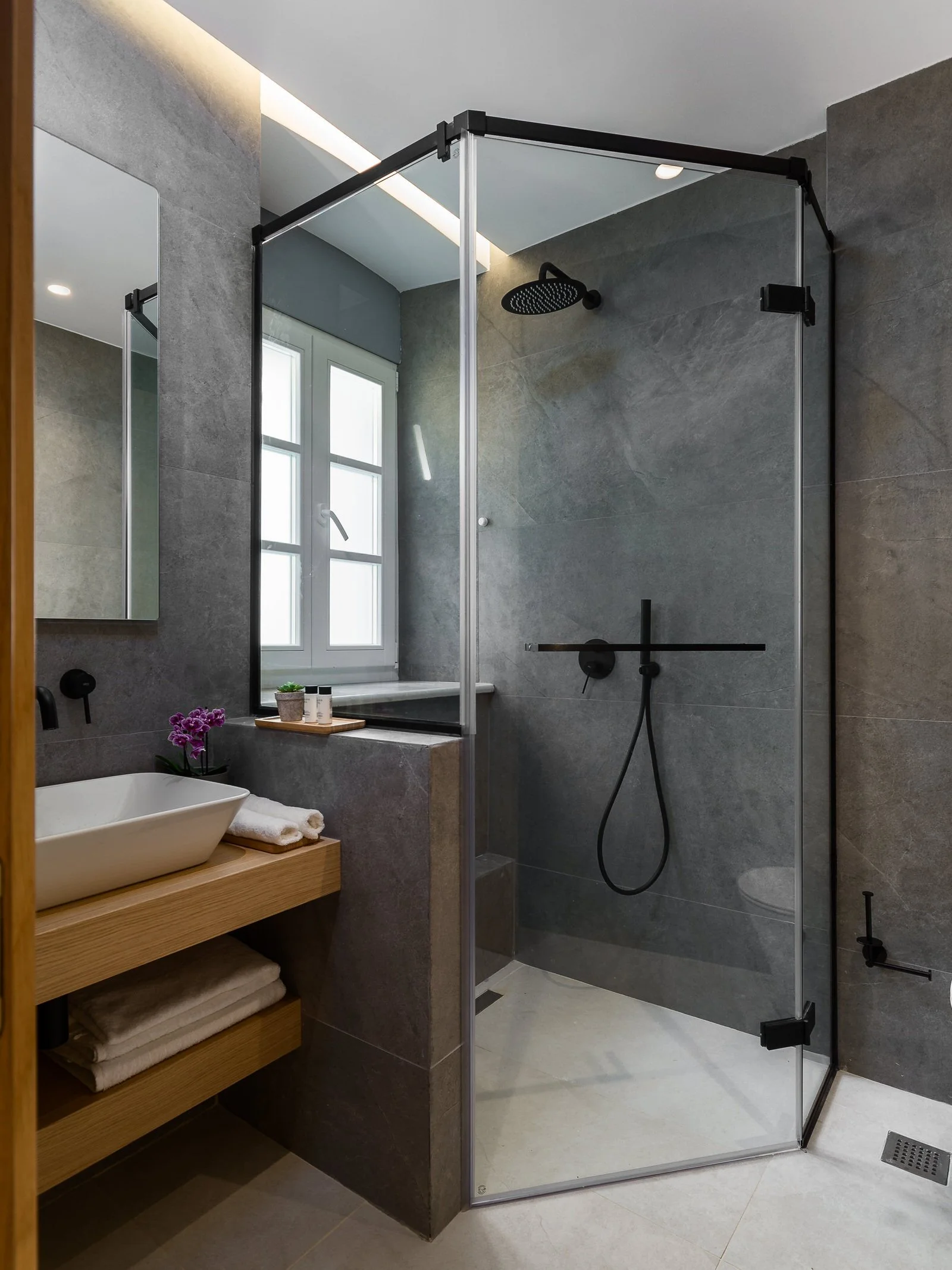 New York Suites-12.JPG