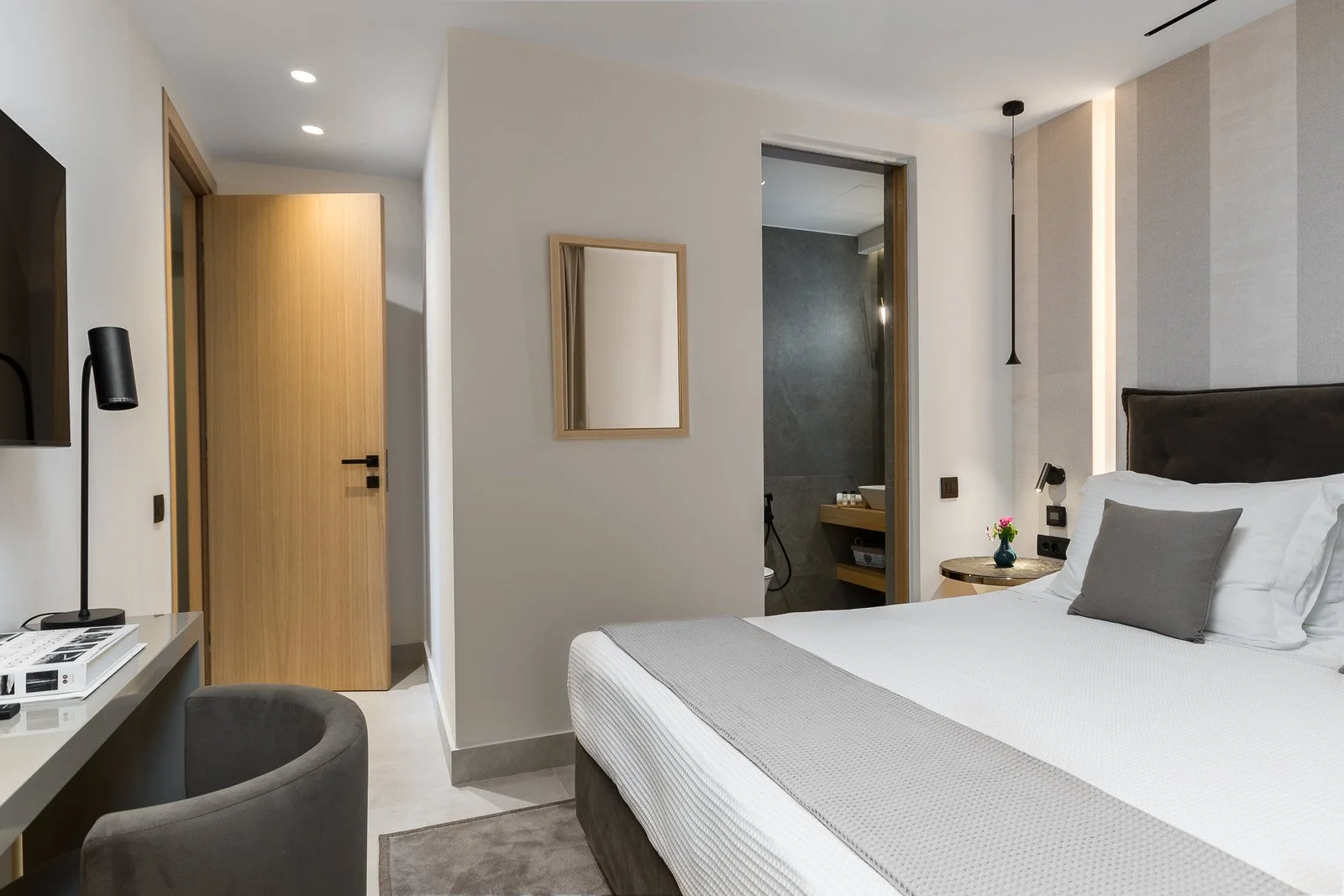 New York Suites-16.JPG