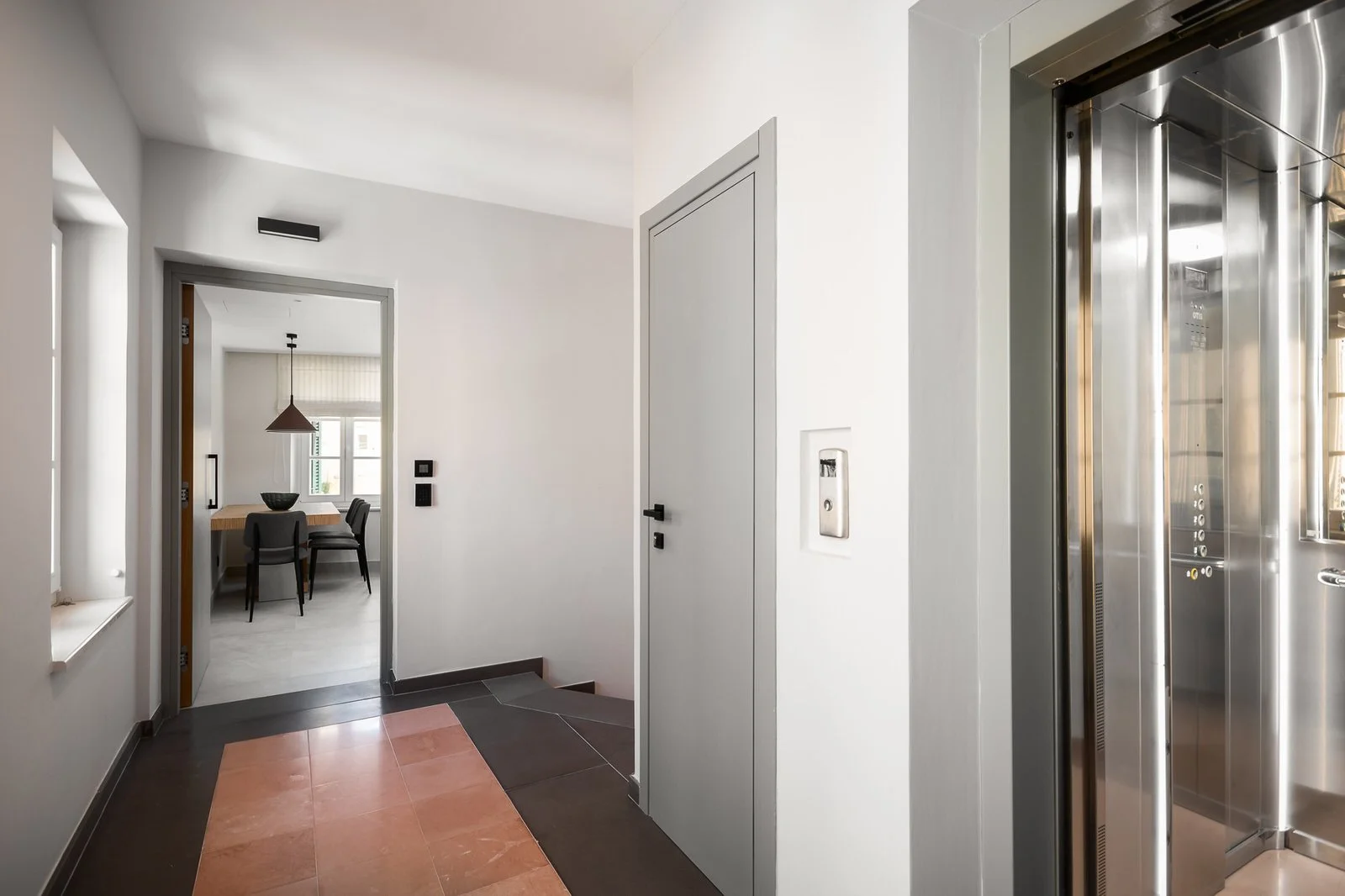 New York Suites-25.JPG