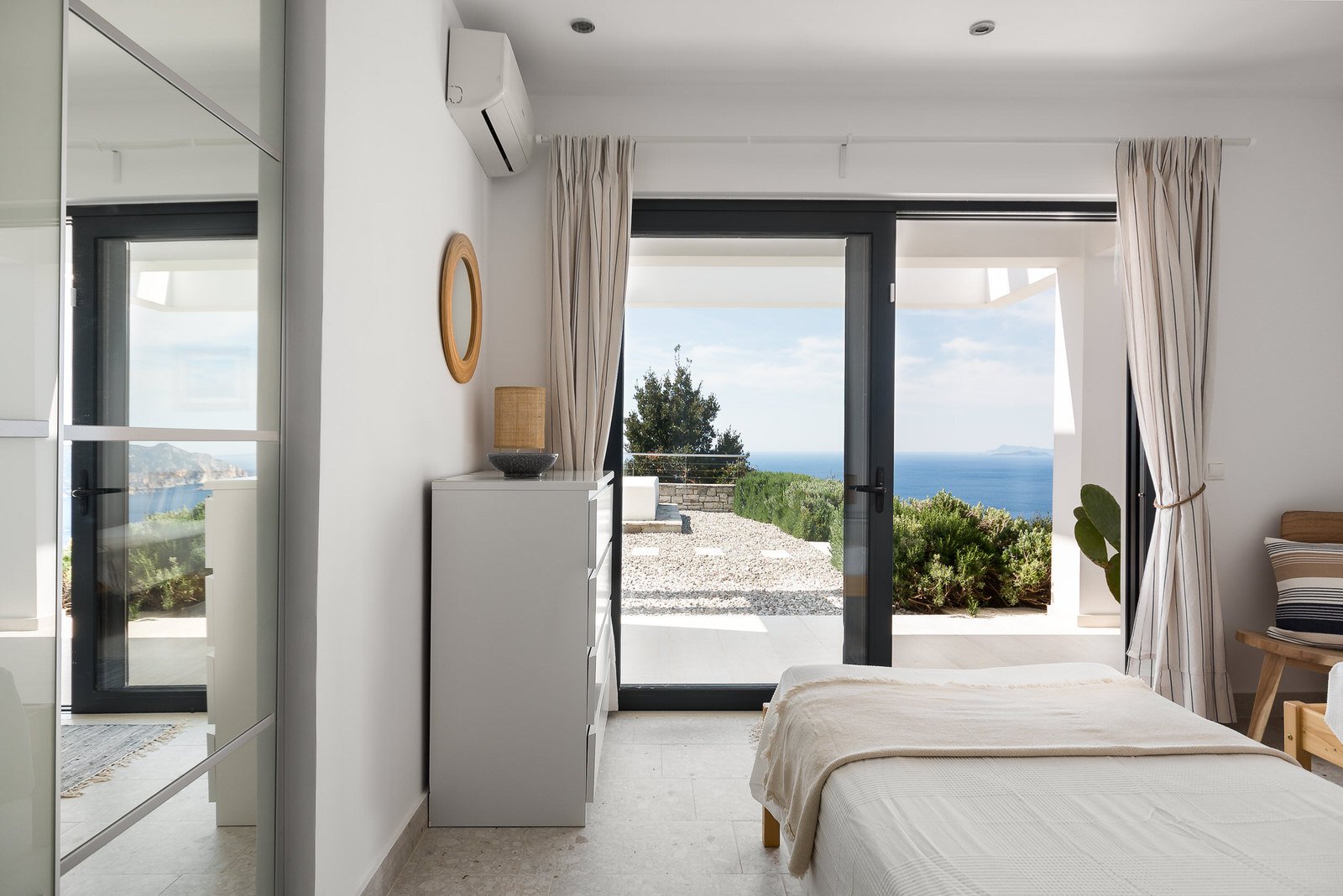 Lookout Villa-11.JPG