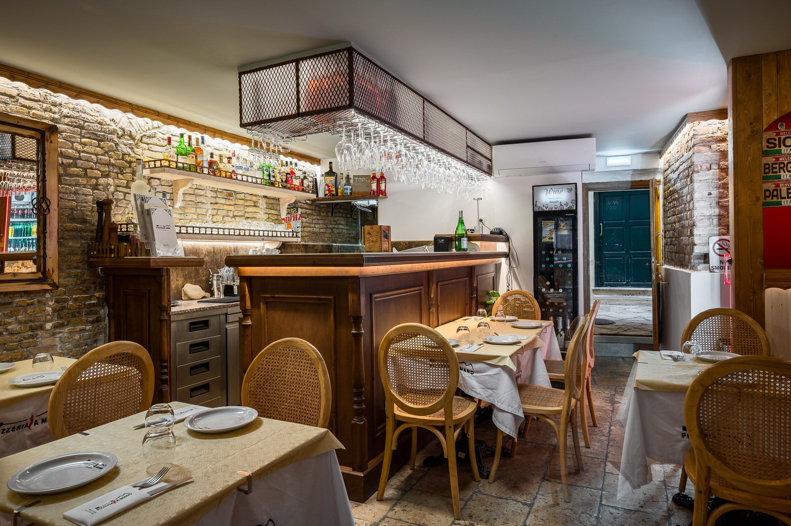 Pizzeria A Mano-10.JPG