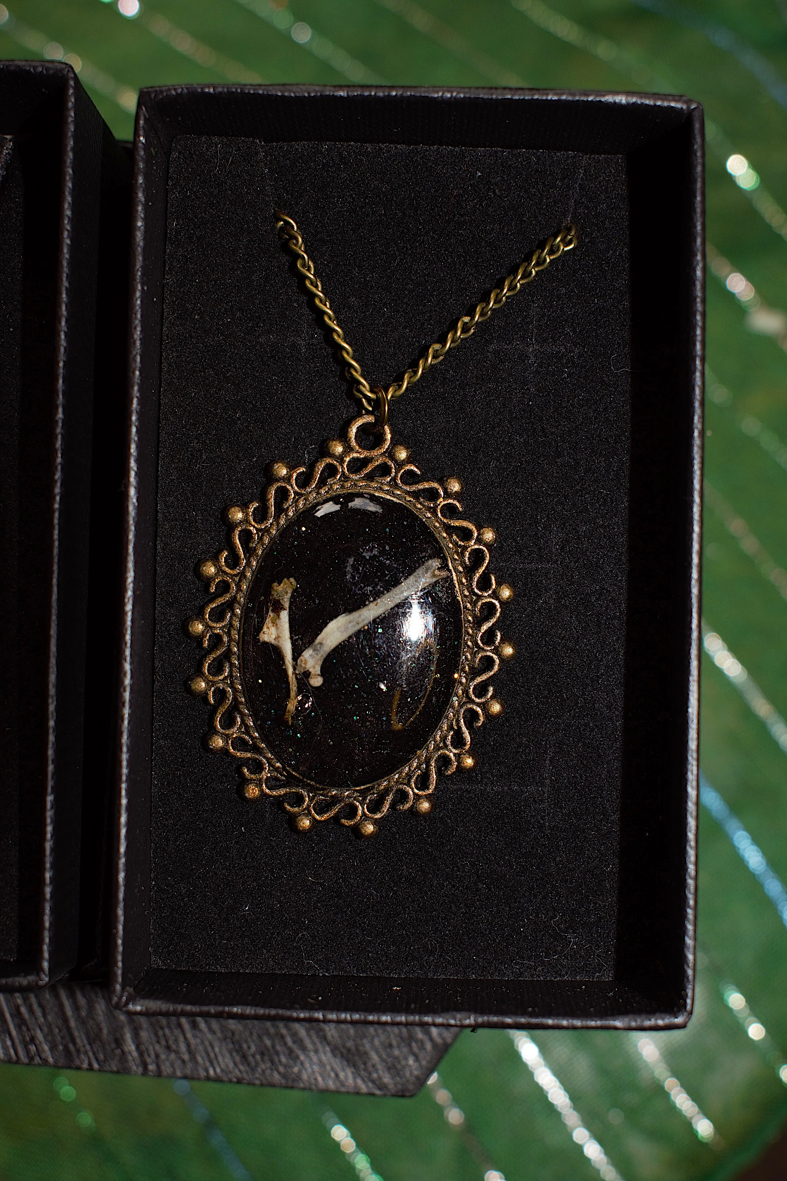 bone necklace 1.jpeg