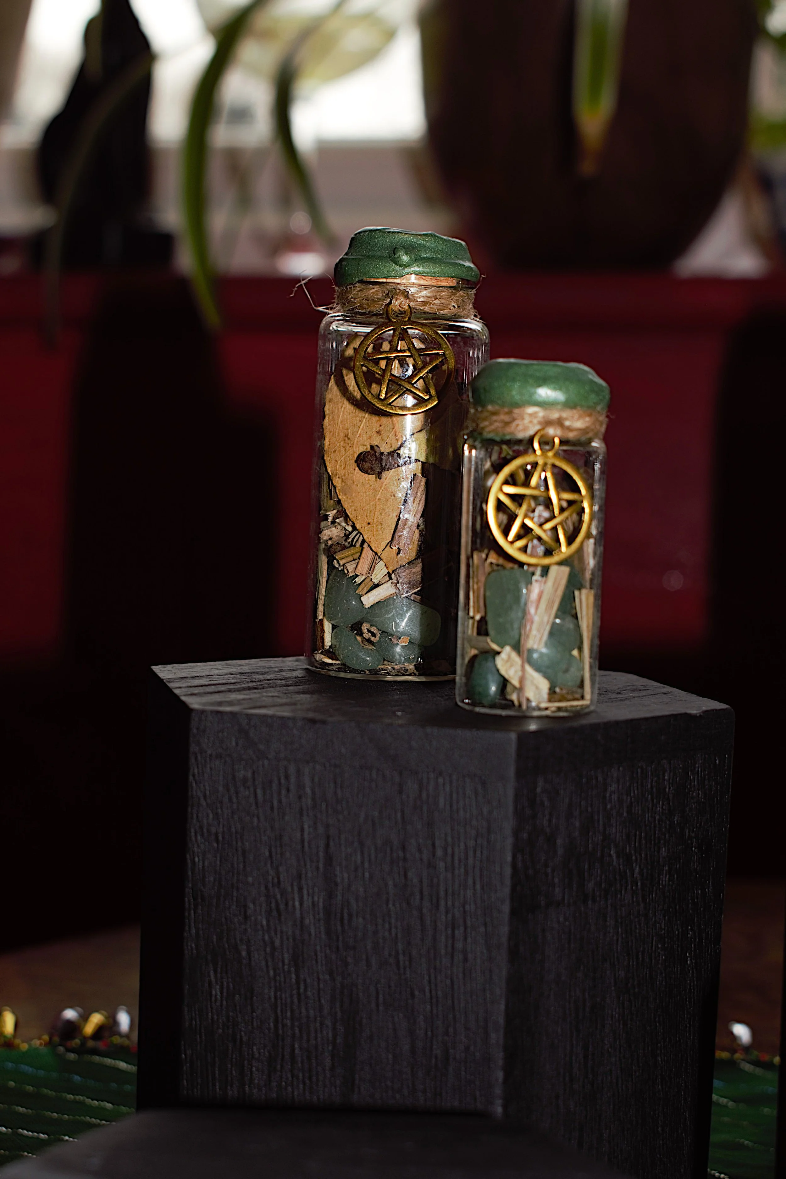 dark green spelljar.jpeg